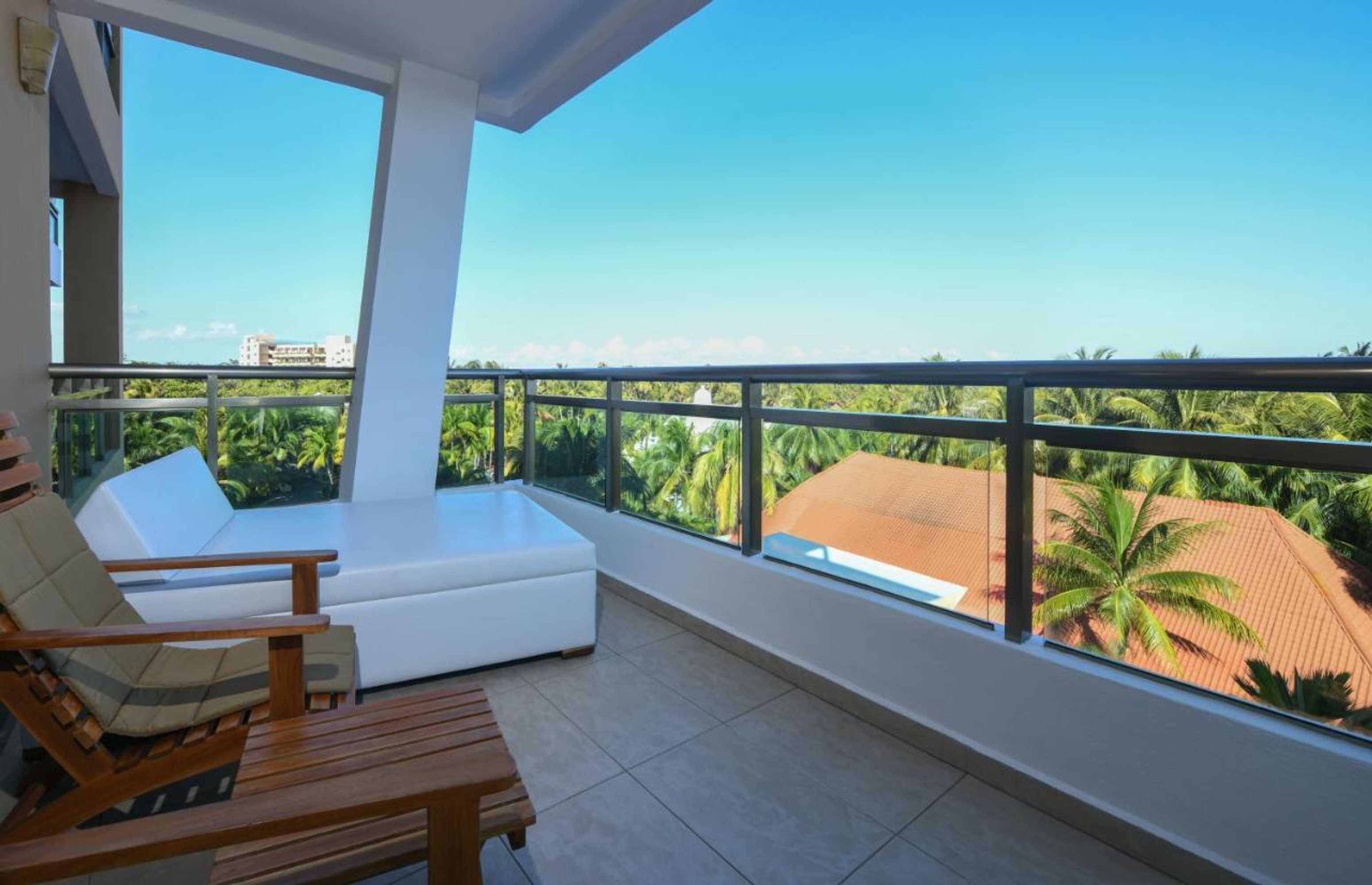Gift card for El Dorado Seaside Palms, Catamarán, Cenote & More Inclusive Gift card for El Dorado Seaside Palms, Catamarán, Cenote & More Inclusive