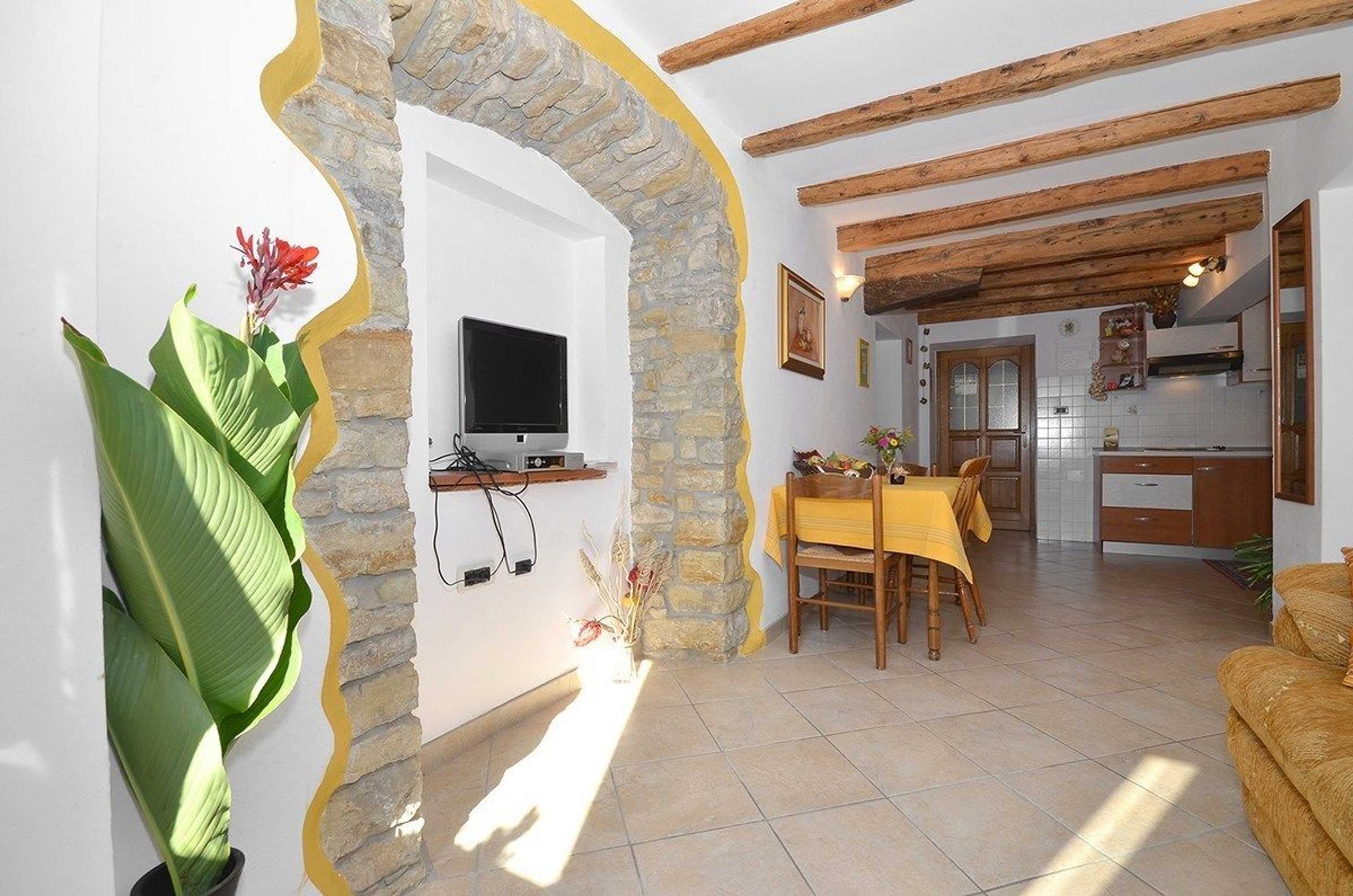 Gift card for Bella Vista Apartments