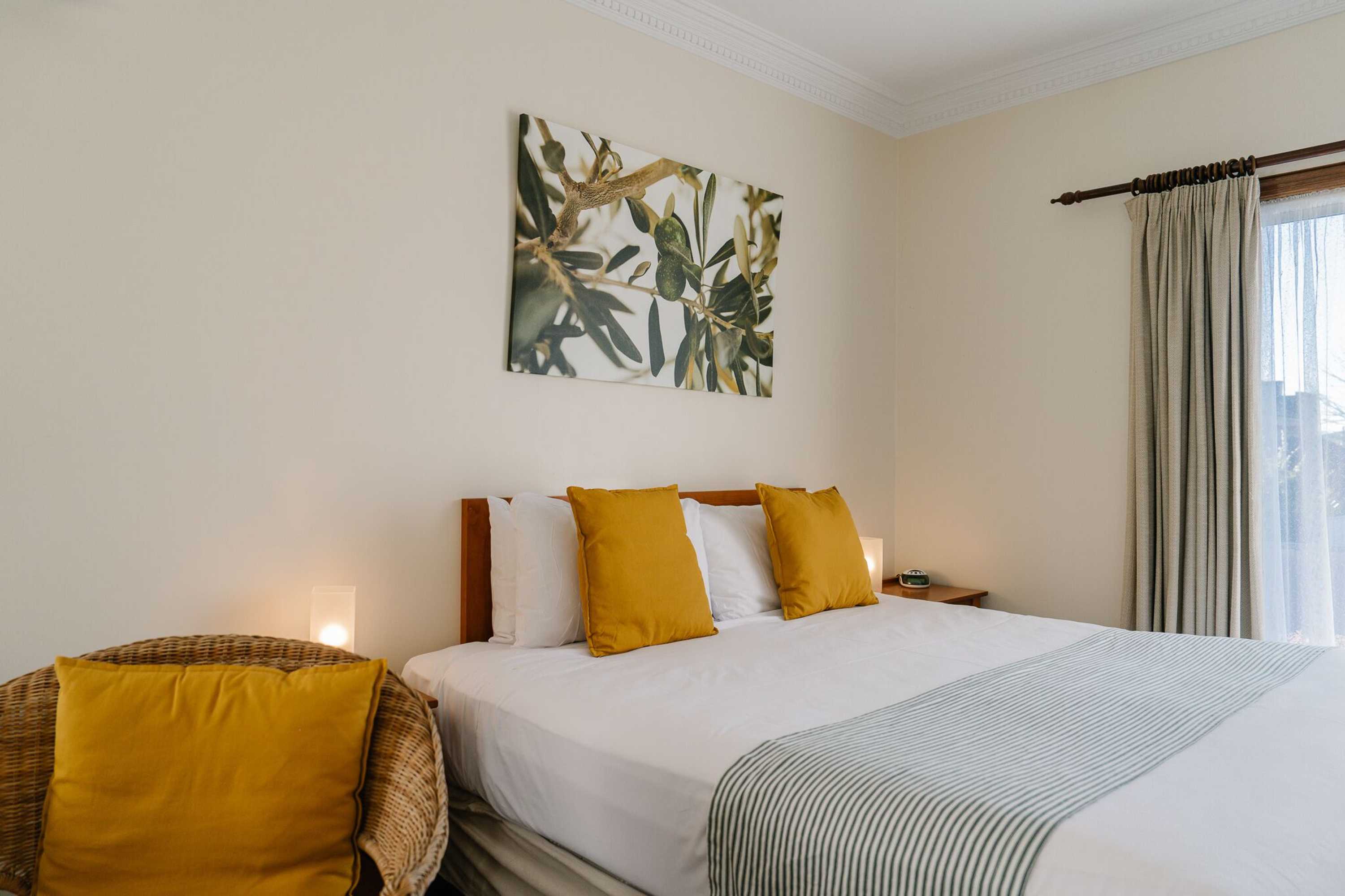 Gift card for The Henry Parkes Motel Tenterfield Gift card for The Henry Parkes Motel Tenterfield