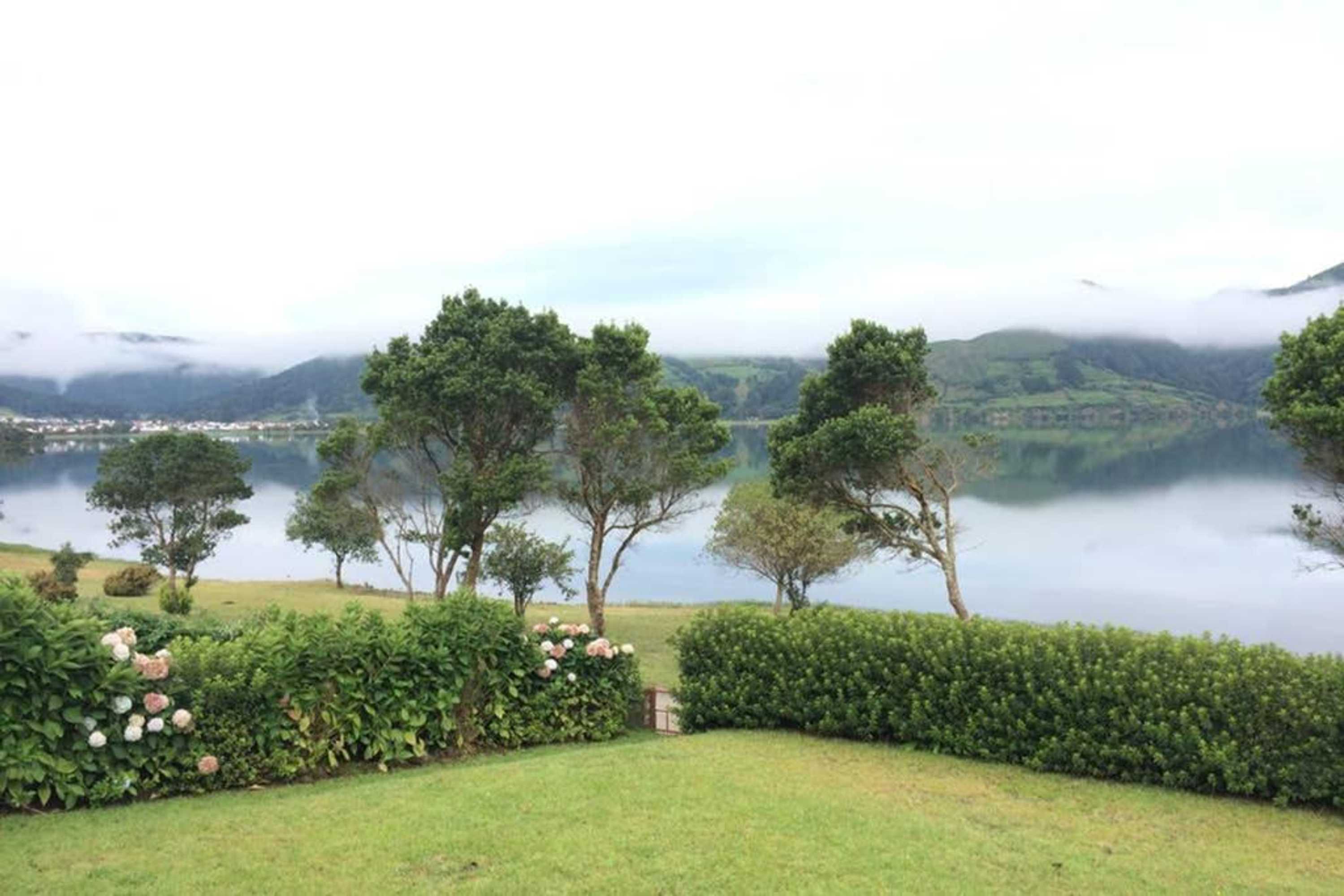 Gift card for Lake Cottage - Panoramic Views 7 Cidades