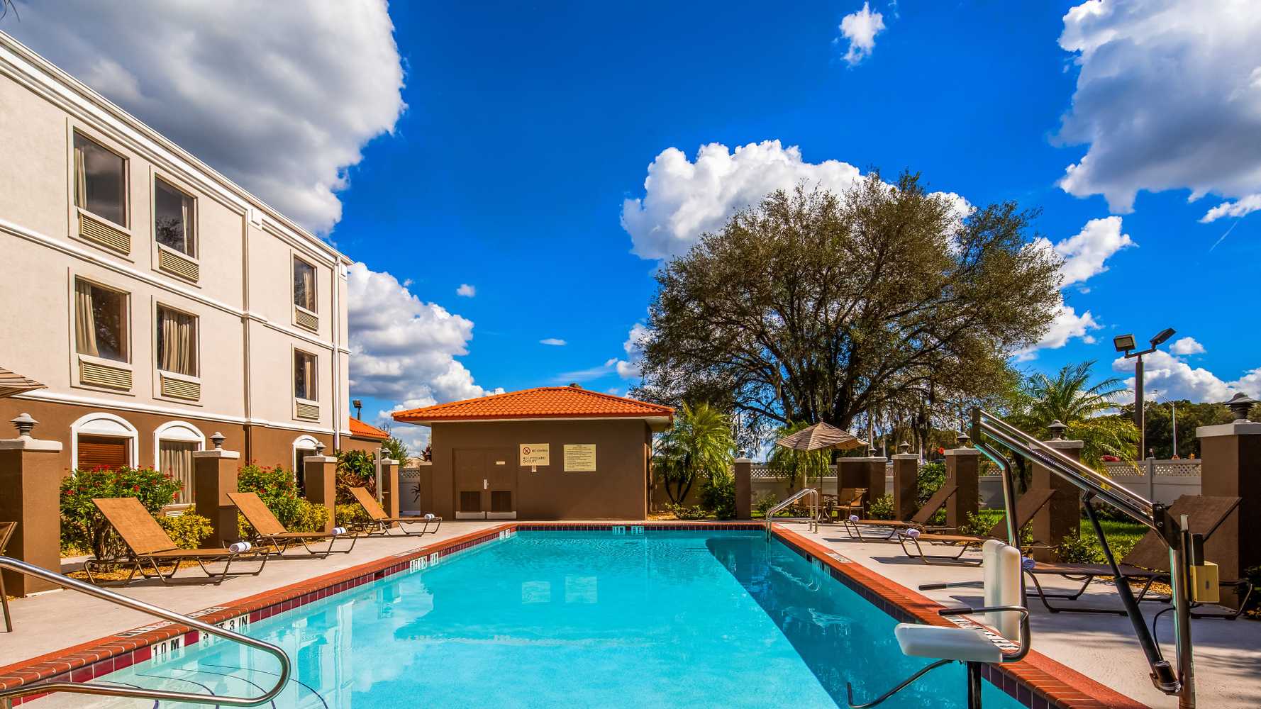 Gift card for Best Western Plus Bradenton Hotel & Suites Gift card for Best Western Plus Bradenton Hotel & Suites