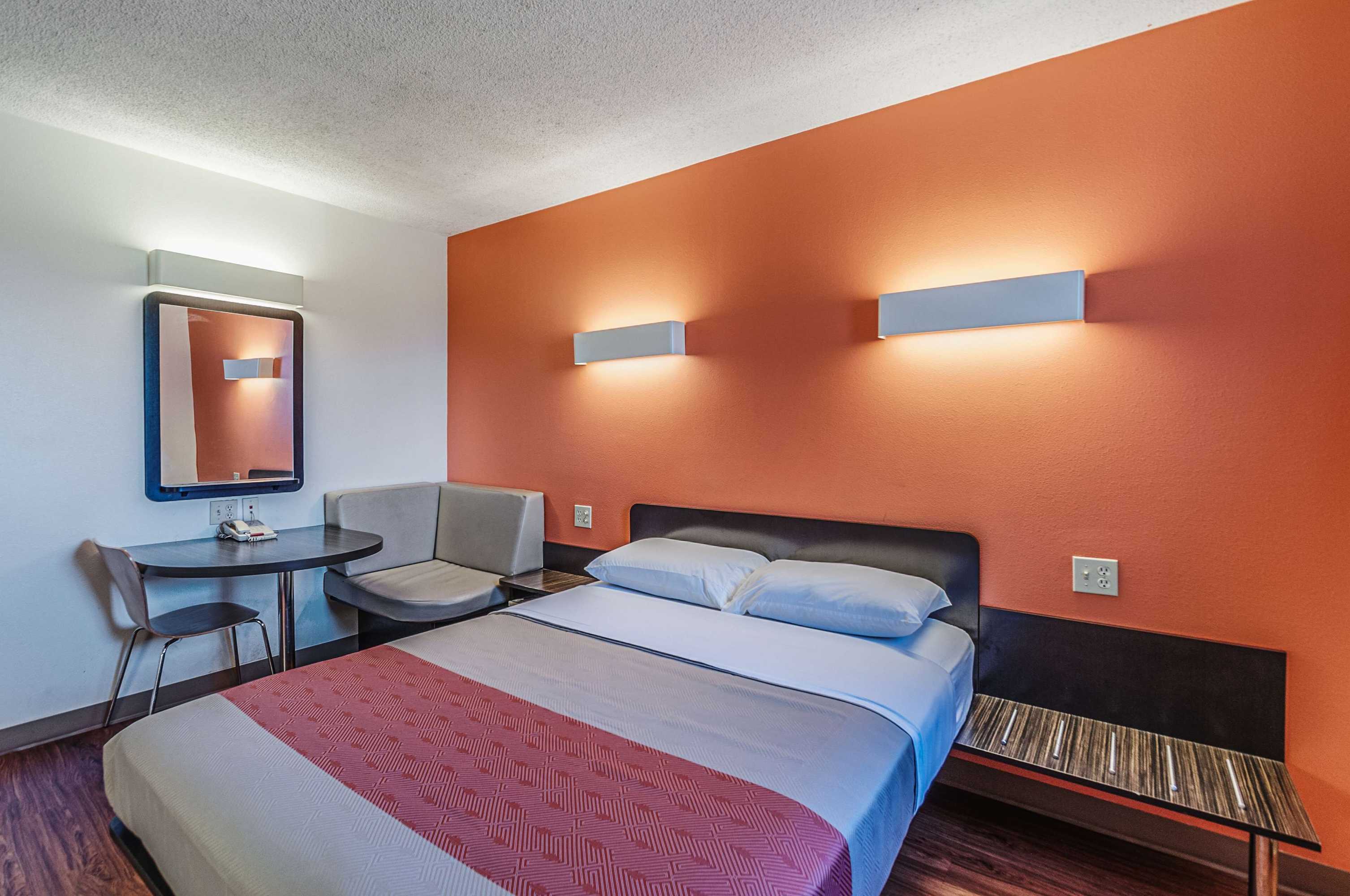 Gift card for Motel 6-Martinsburg, WV Gift card for Motel 6-Martinsburg, WV