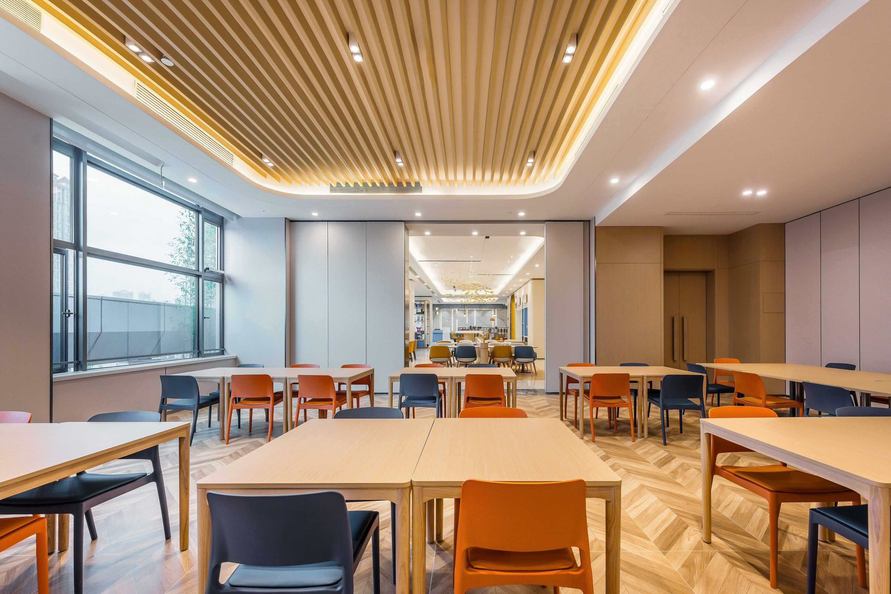 Gift card for Holiday Inn Express Jiangmen East Station by Ihg Gift card for Holiday Inn Express Jiangmen East Station by Ihg
