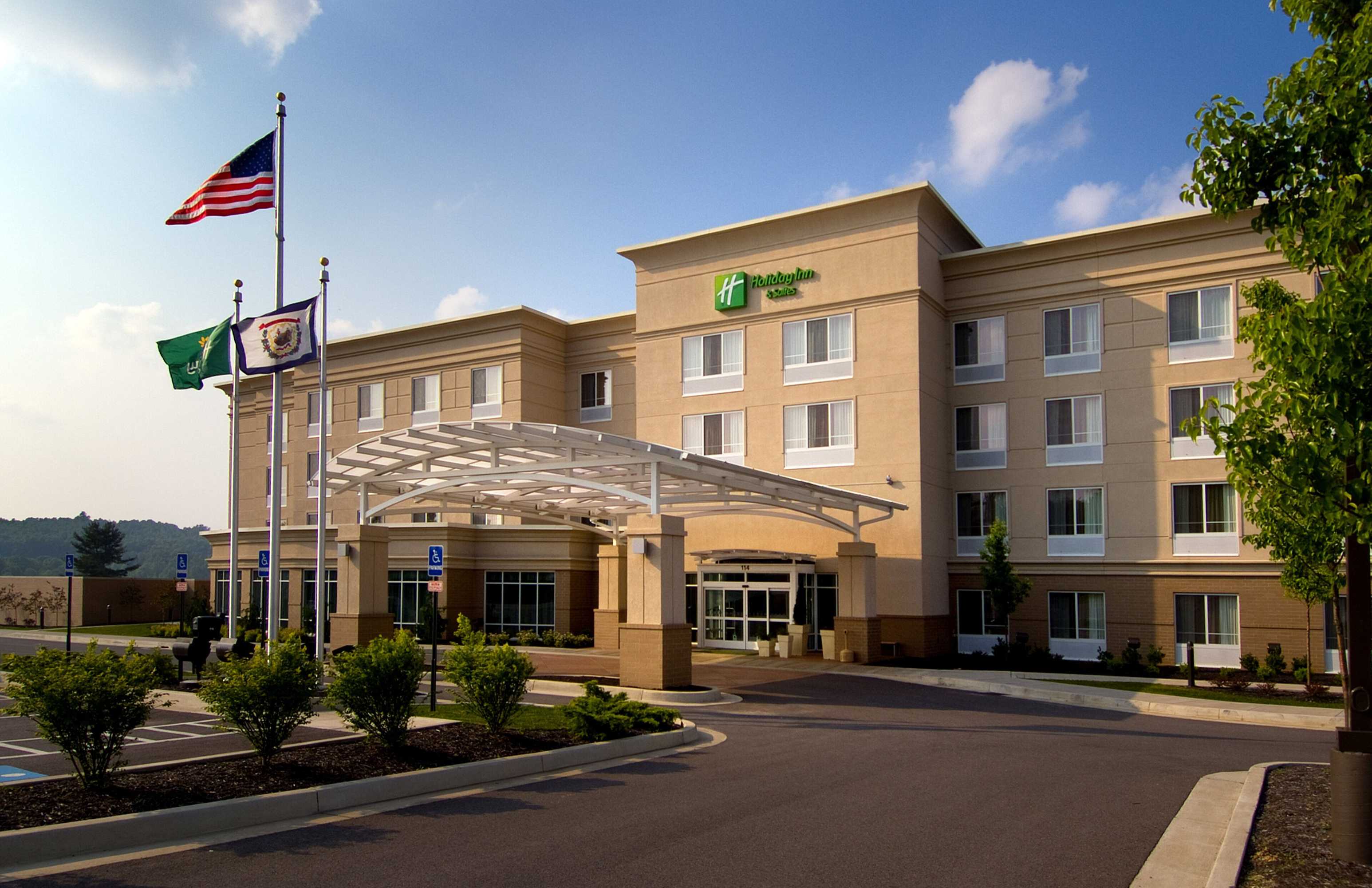 Gift card for Holiday Inn Hotel & Suites Beckley by Ihg Gift card for Holiday Inn Hotel & Suites Beckley by Ihg
