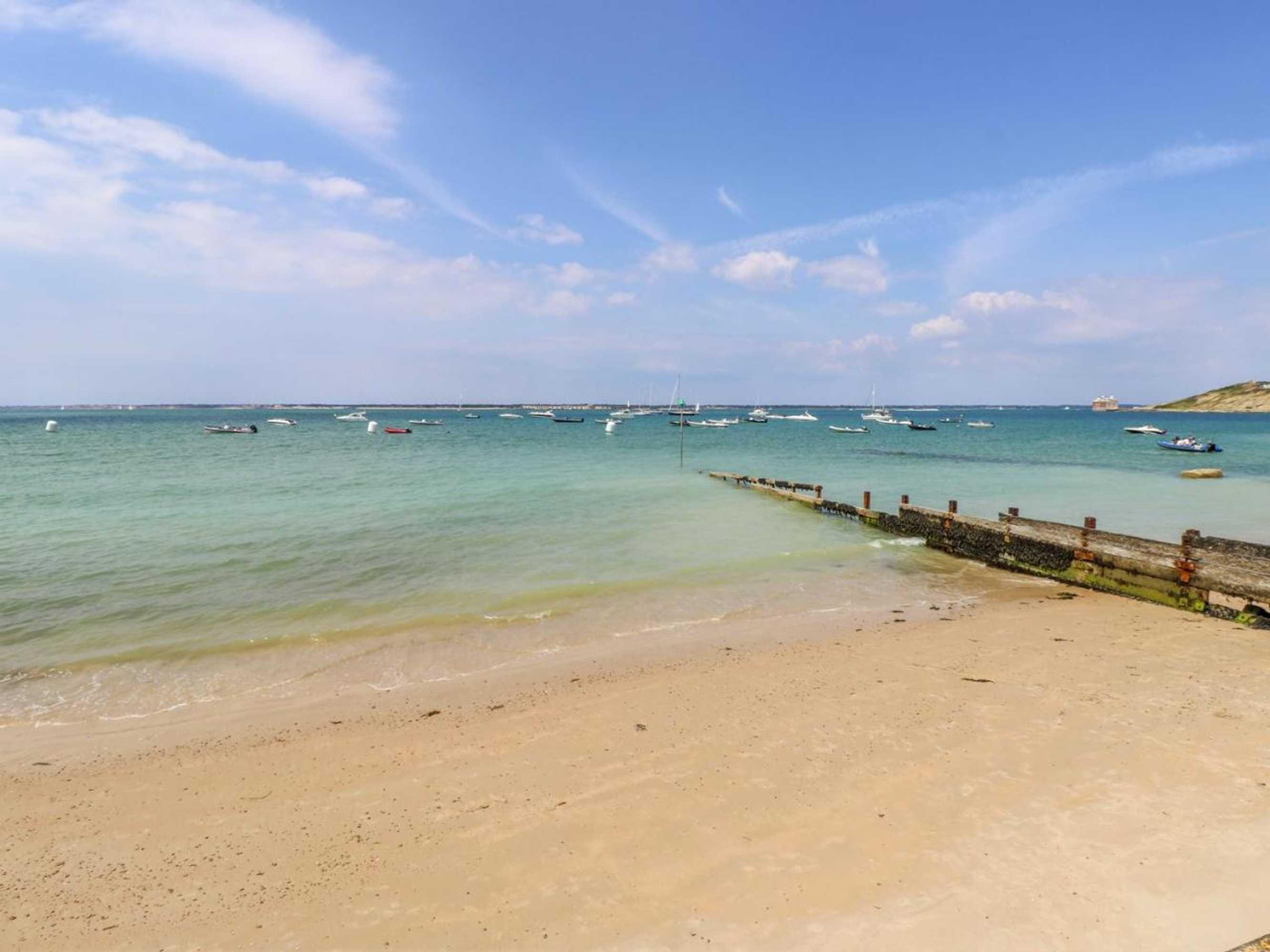 Gift card for 5 Yarmouth Cottages