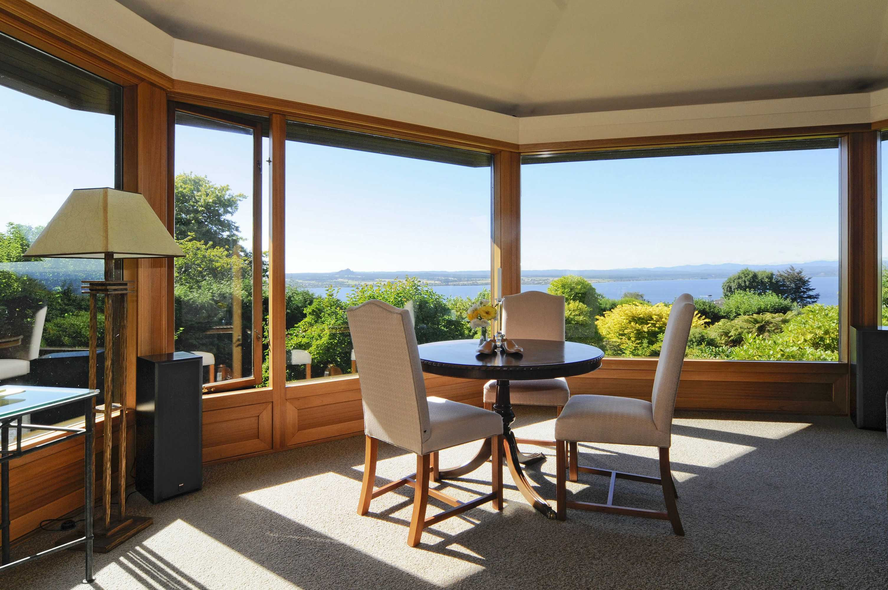 Gift card for Lake Taupo Lodge Gift card for Lake Taupo Lodge
