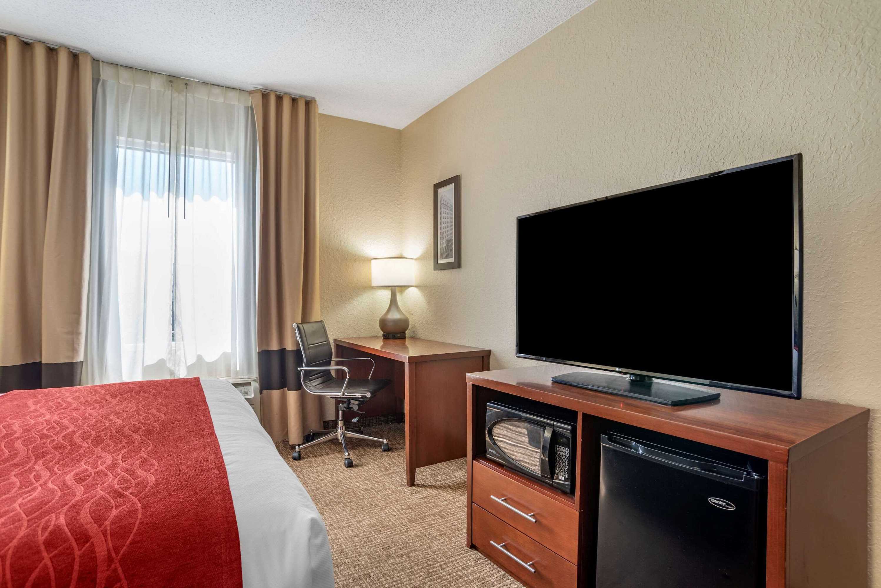 Gift card for Comfort Inn & Suites Marianna I-10 Gift card for Comfort Inn & Suites Marianna I-10