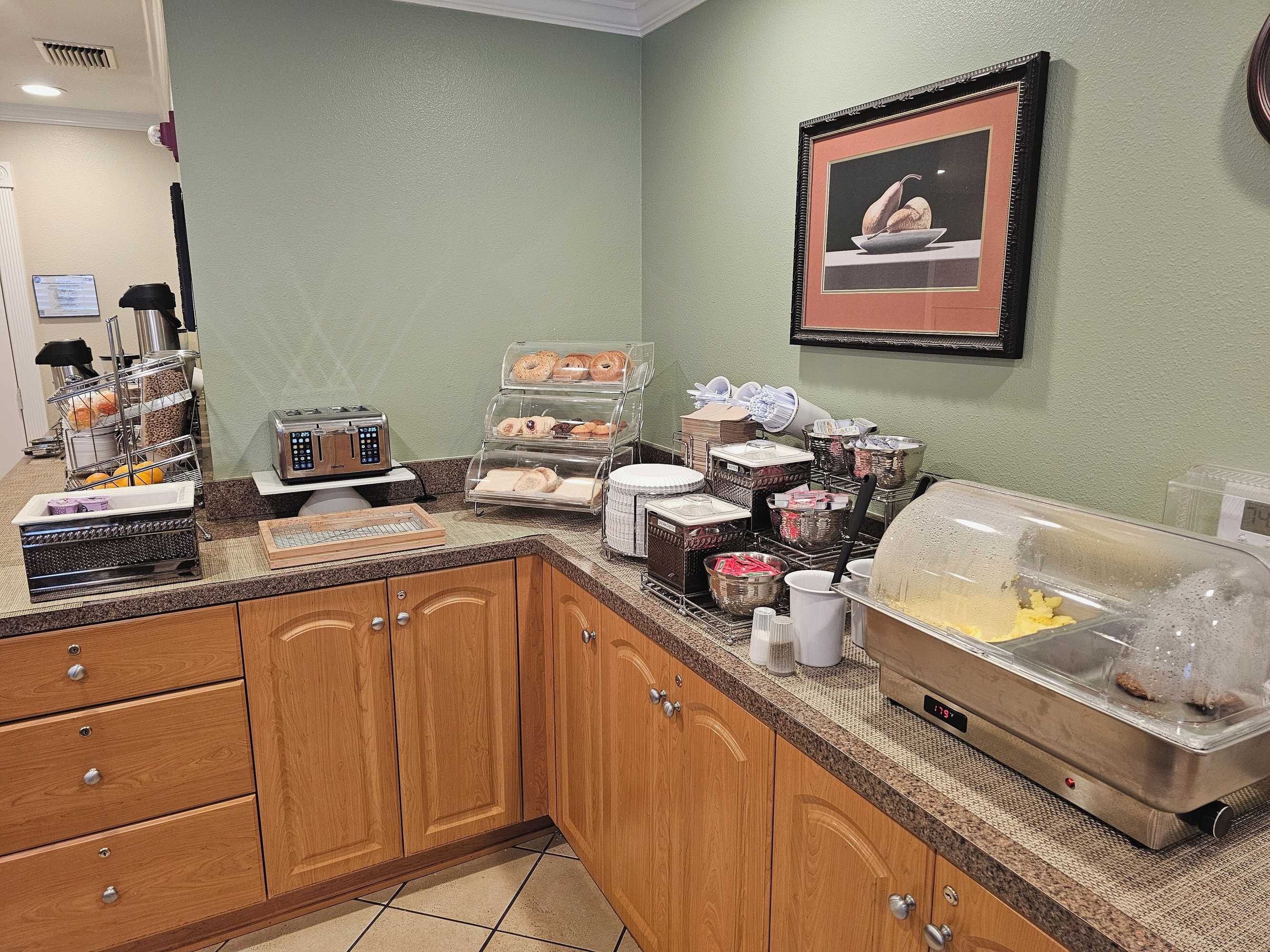 Gift card for Roadstar Hotel Zephyrhills Gift card for Roadstar Hotel Zephyrhills