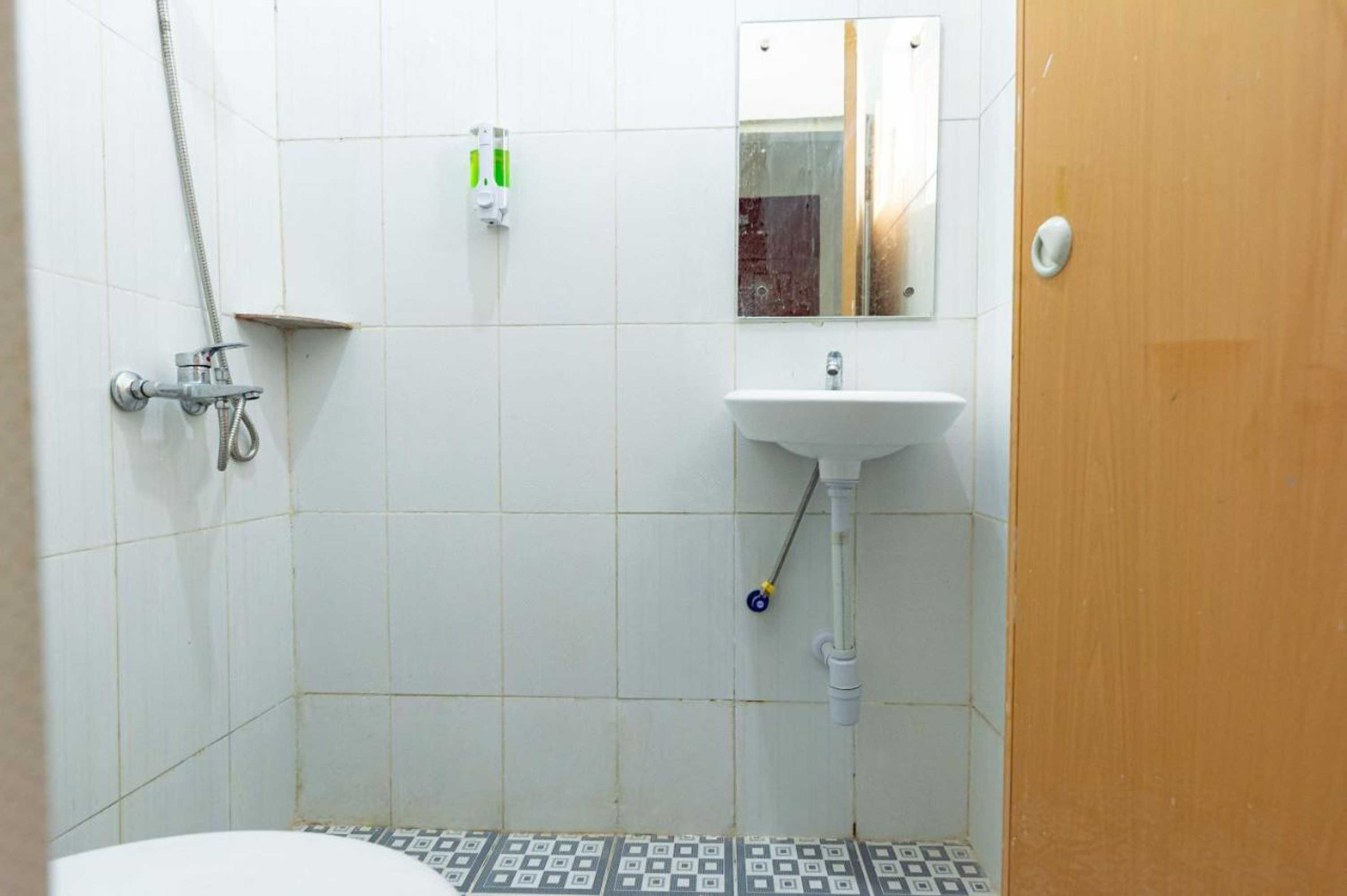 Gift card for Reddoorz @ Simpang Pemda Medan