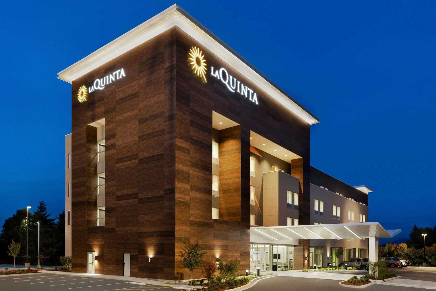 Gift card for La Quinta Inn & Suites by Wyndham Burlington Gift card for La Quinta Inn & Suites by Wyndham Burlington