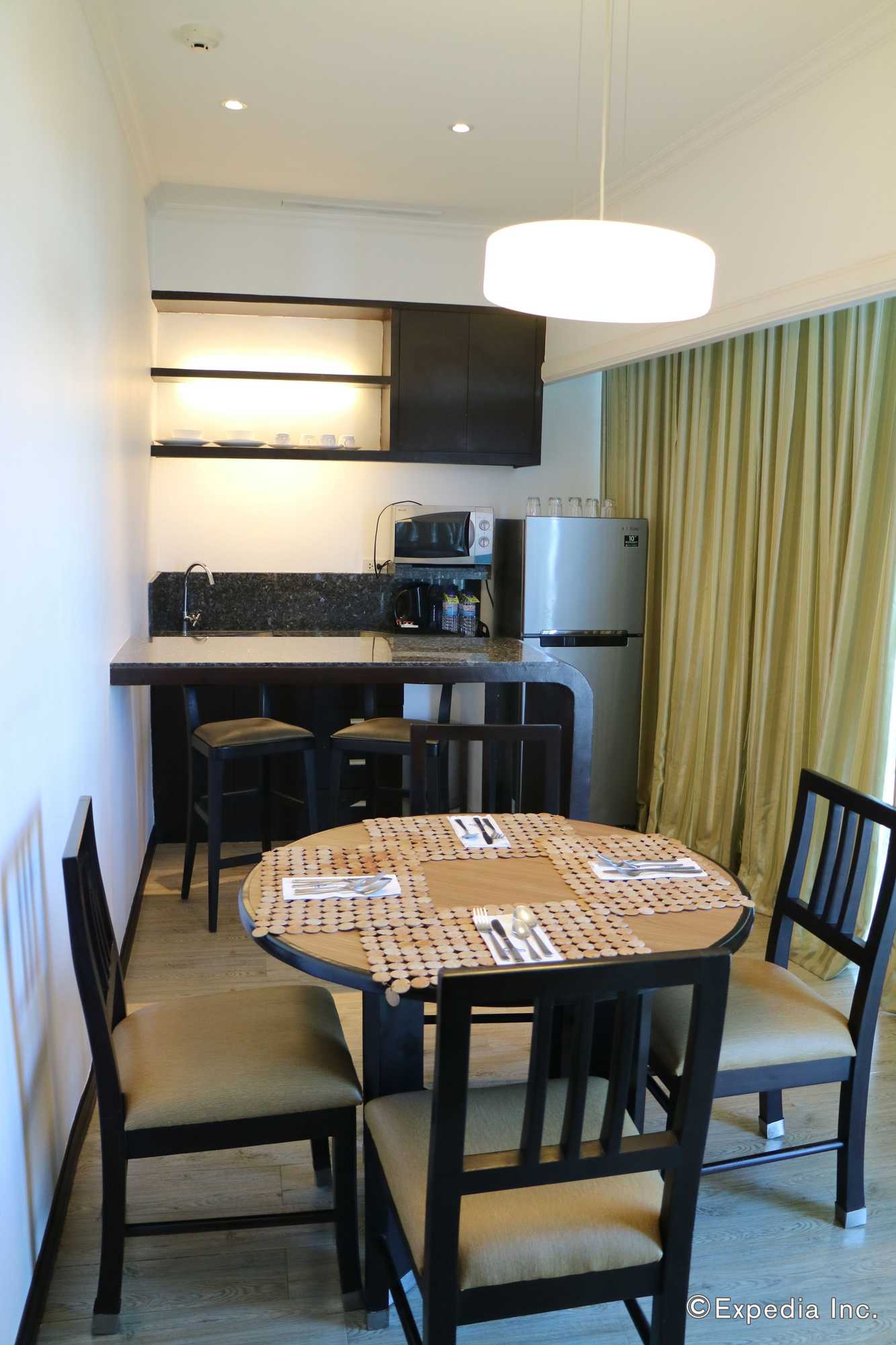 Gift card for Days Hotel Iloilo Gift card for Days Hotel Iloilo
