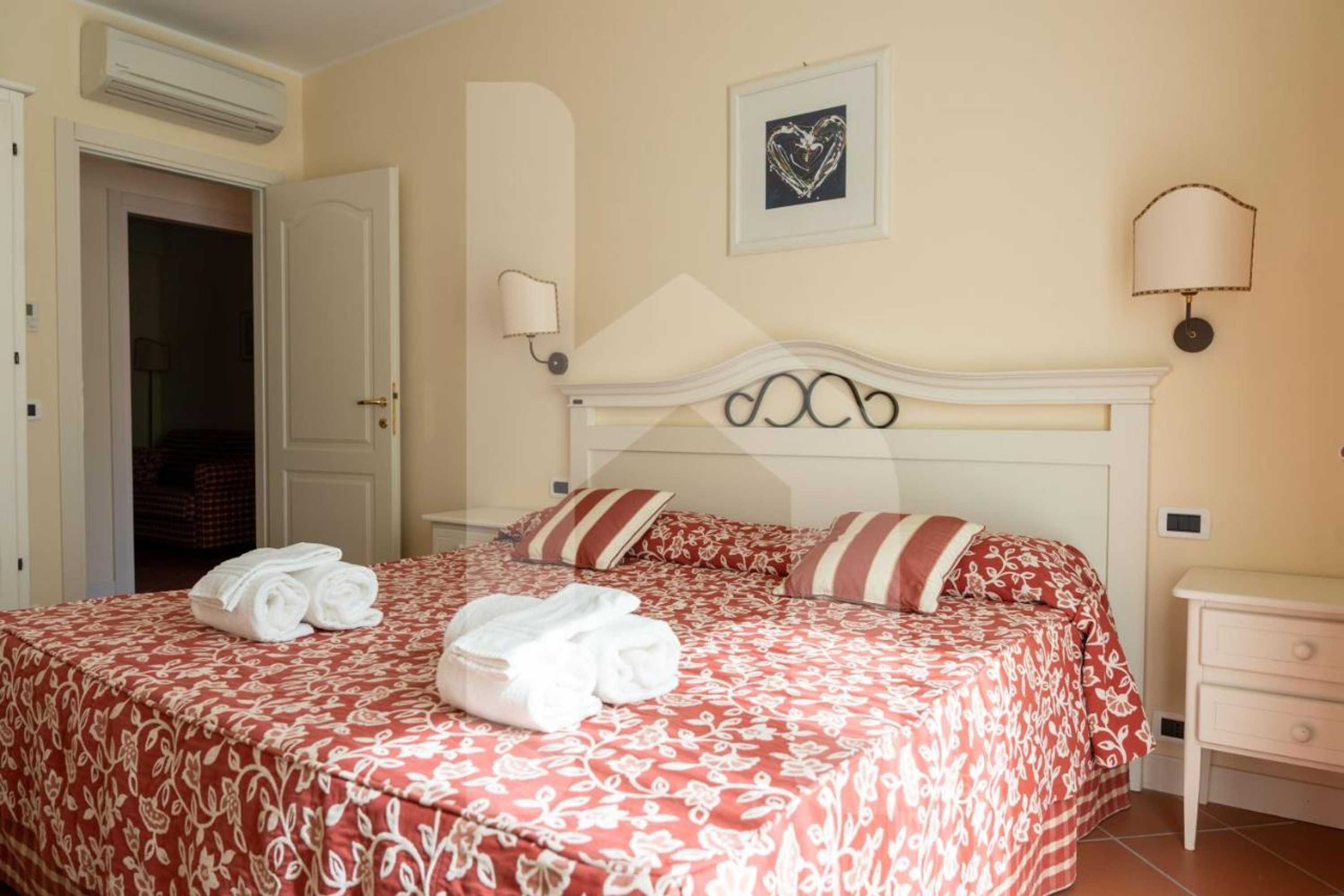 Gift card for Villa Rosella Resort