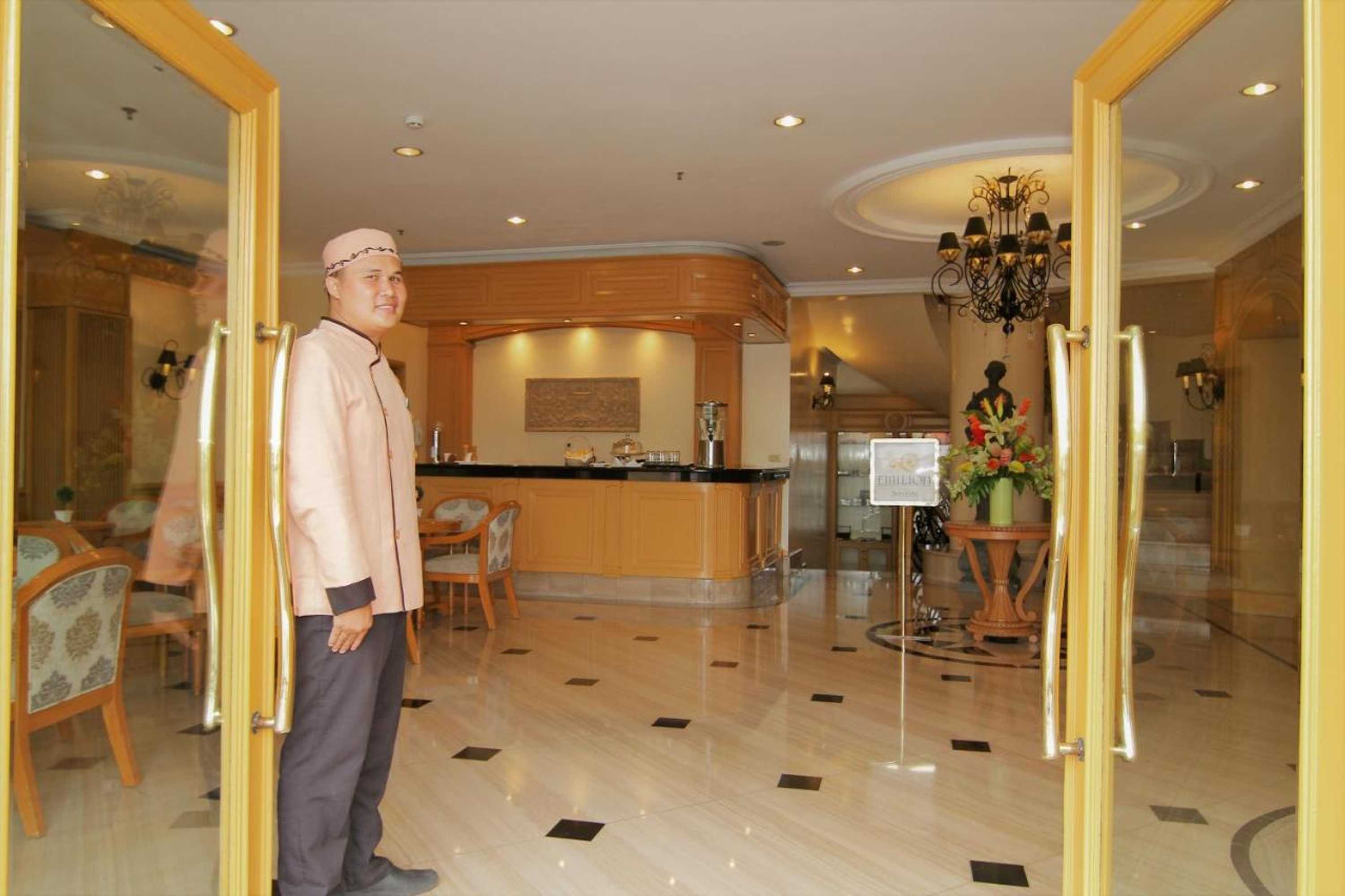 Gift card for The Grand Dame Hotel