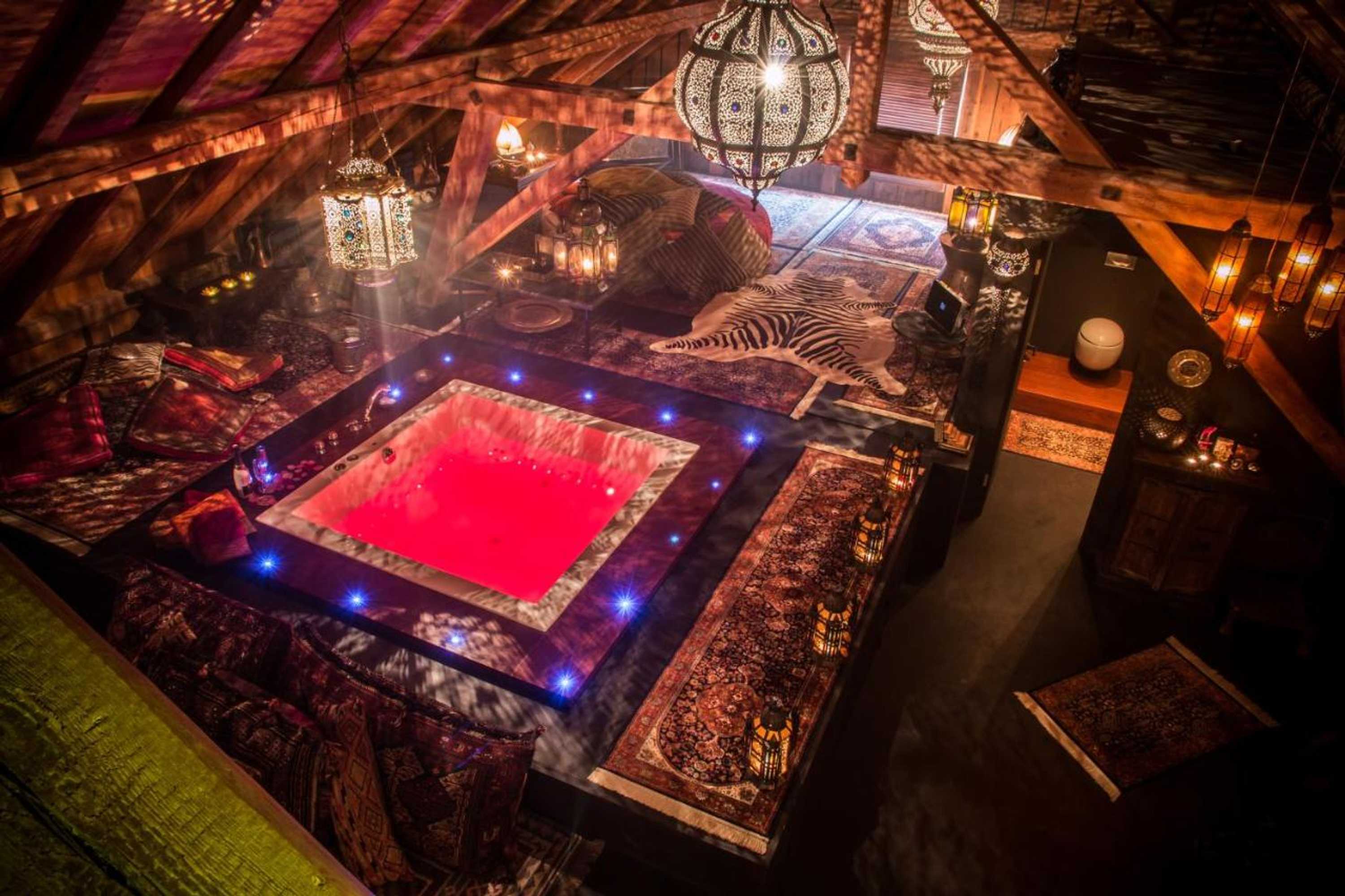 Gift card for Love And Romance Bijou Hotel