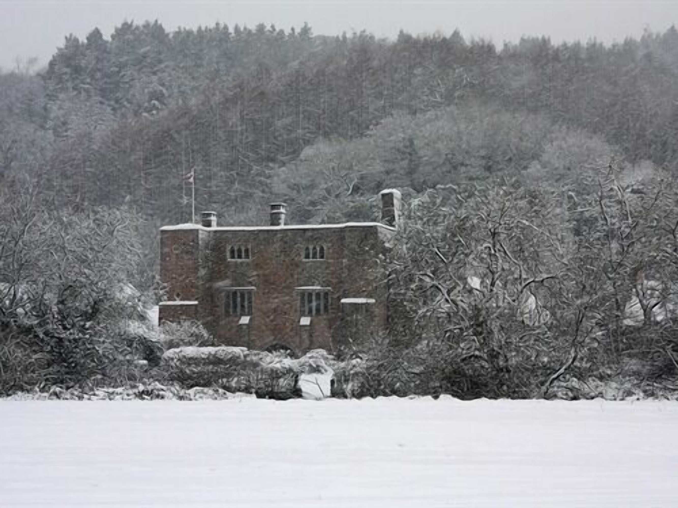 Gift card for Bickleigh Castle Hotel Gift card for Bickleigh Castle Hotel