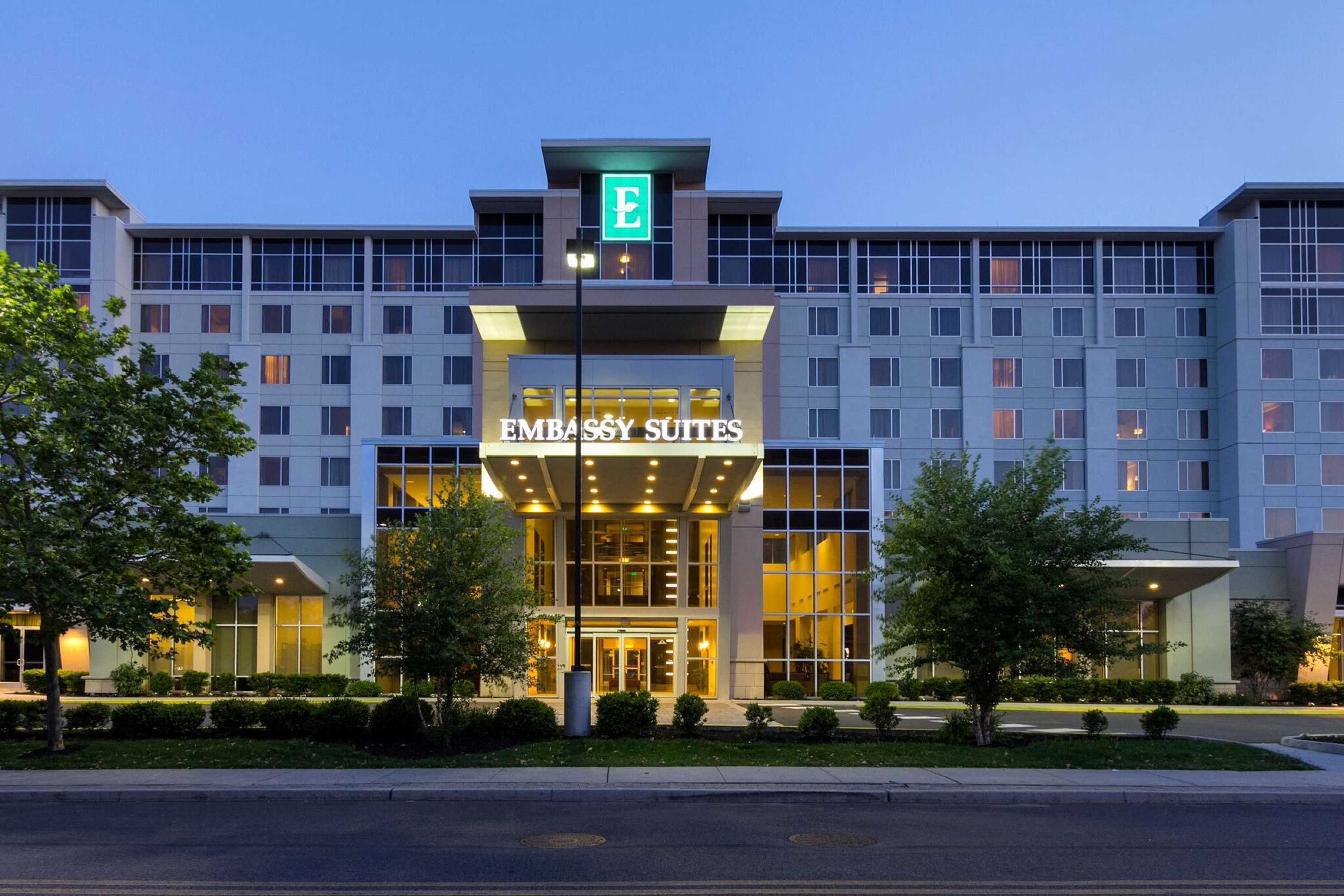 Gift card for Embassy Suites Newark Airport Gift card for Embassy Suites Newark Airport