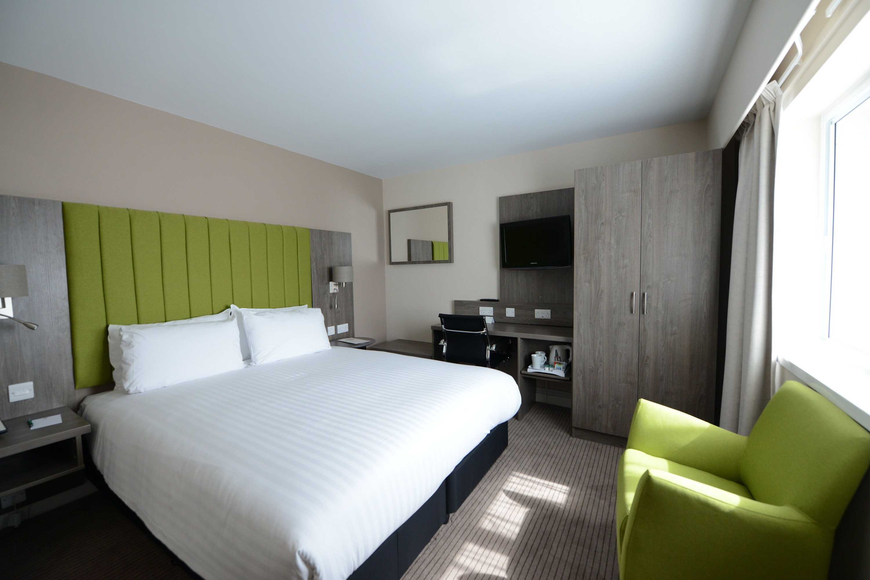 Gift card for Holiday Inn Wolverhampton - Racecourse by Ihg Gift card for Holiday Inn Wolverhampton - Racecourse by Ihg