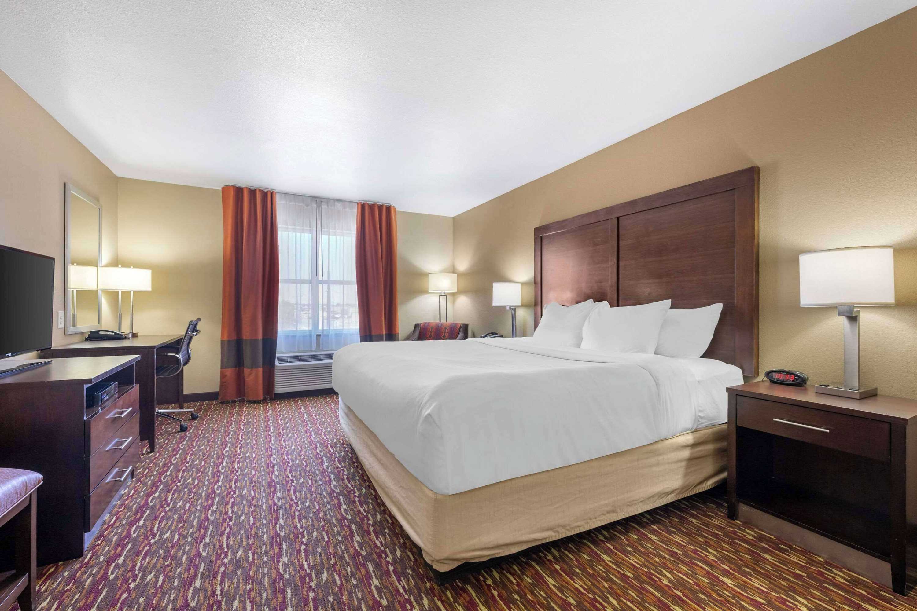 Gift card for Comfort Inn & Suites Artesia Gift card for Comfort Inn & Suites Artesia