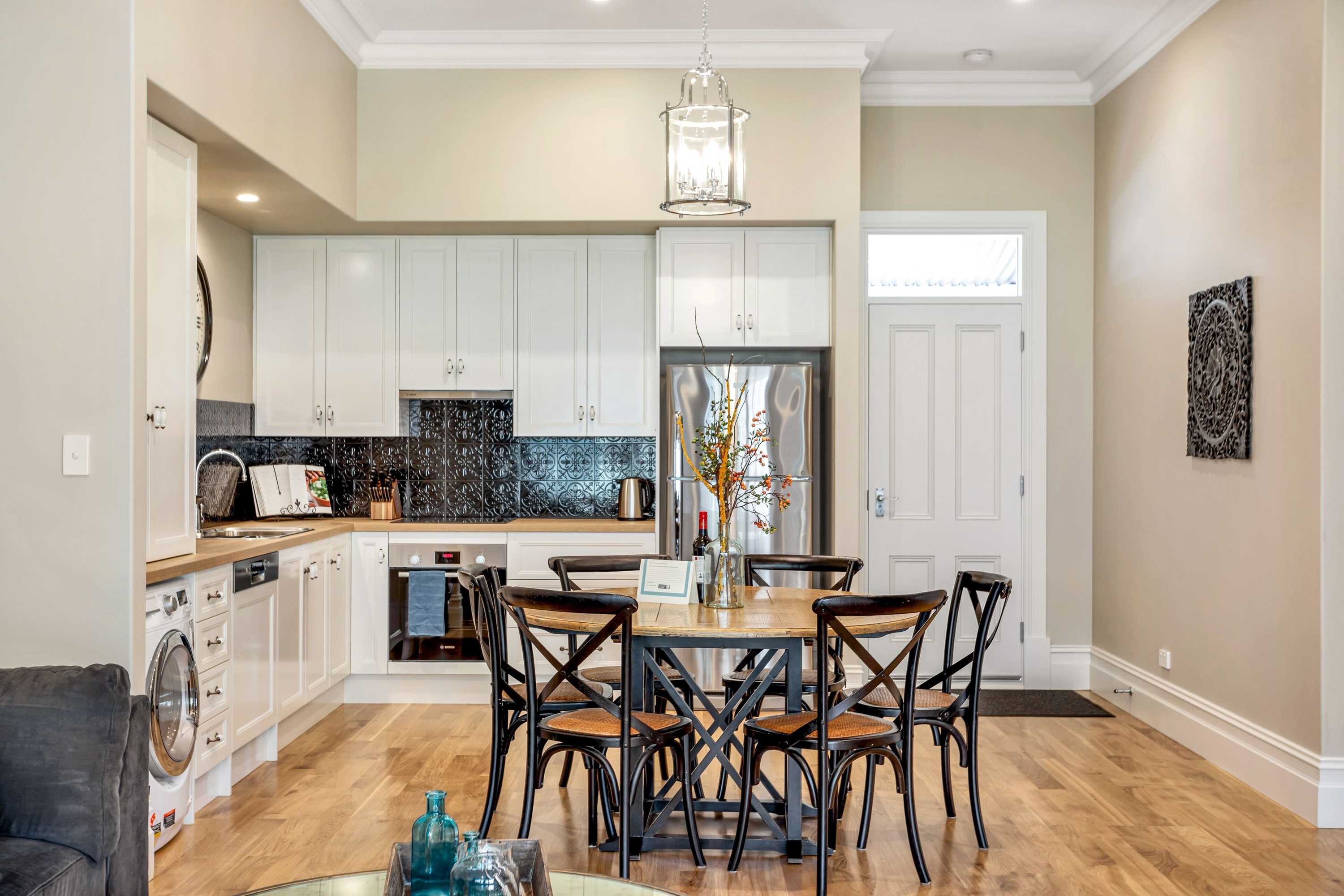 Gift card for Grandview Accommodation - The Elm Tree Apartments Gift card for Grandview Accommodation - The Elm Tree Apartments