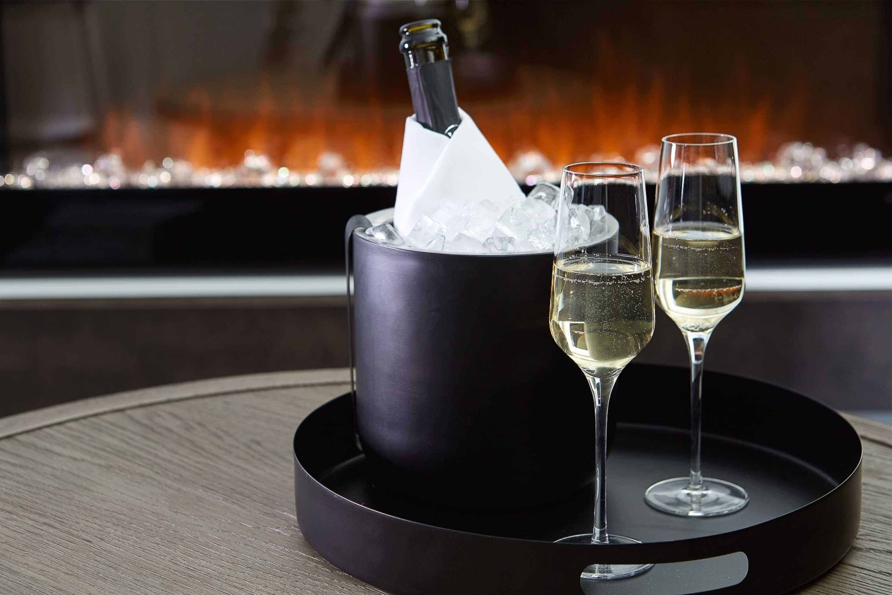 Gift card for 124 on Queen Hotel & Spa Gift card for 124 on Queen Hotel & Spa