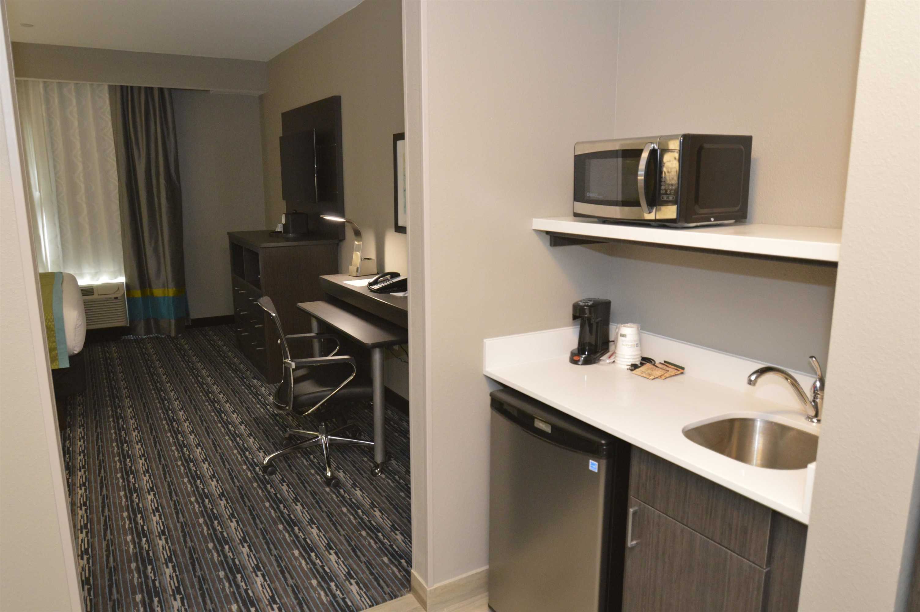 Gift card for Best Western Plus Pasadena Inn And Suites Gift card for Best Western Plus Pasadena Inn And Suites