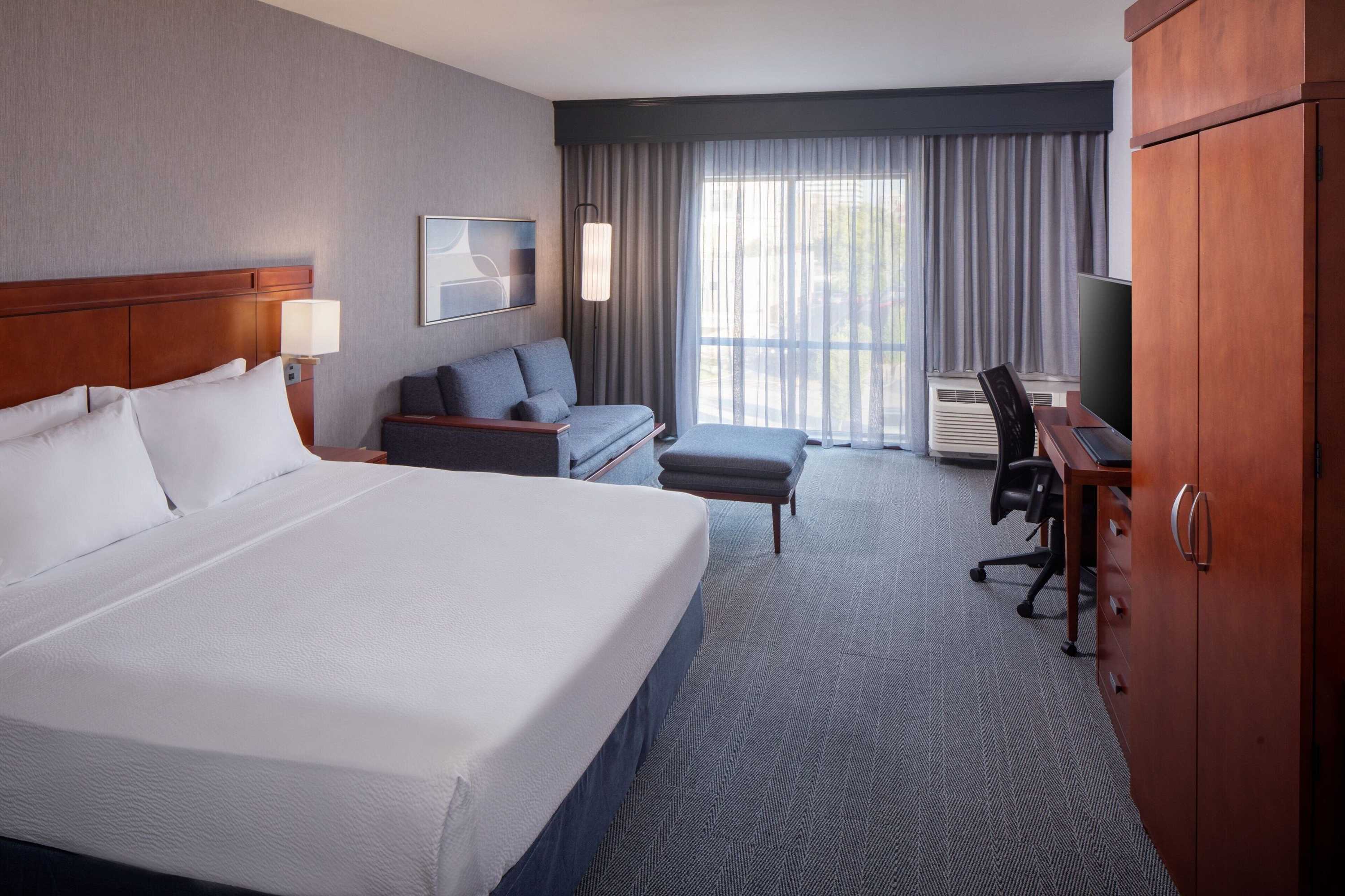Gift card for Courtyard by Marriott Charleston Downtown/civic Center Gift card for Courtyard by Marriott Charleston Downtown/civic Center