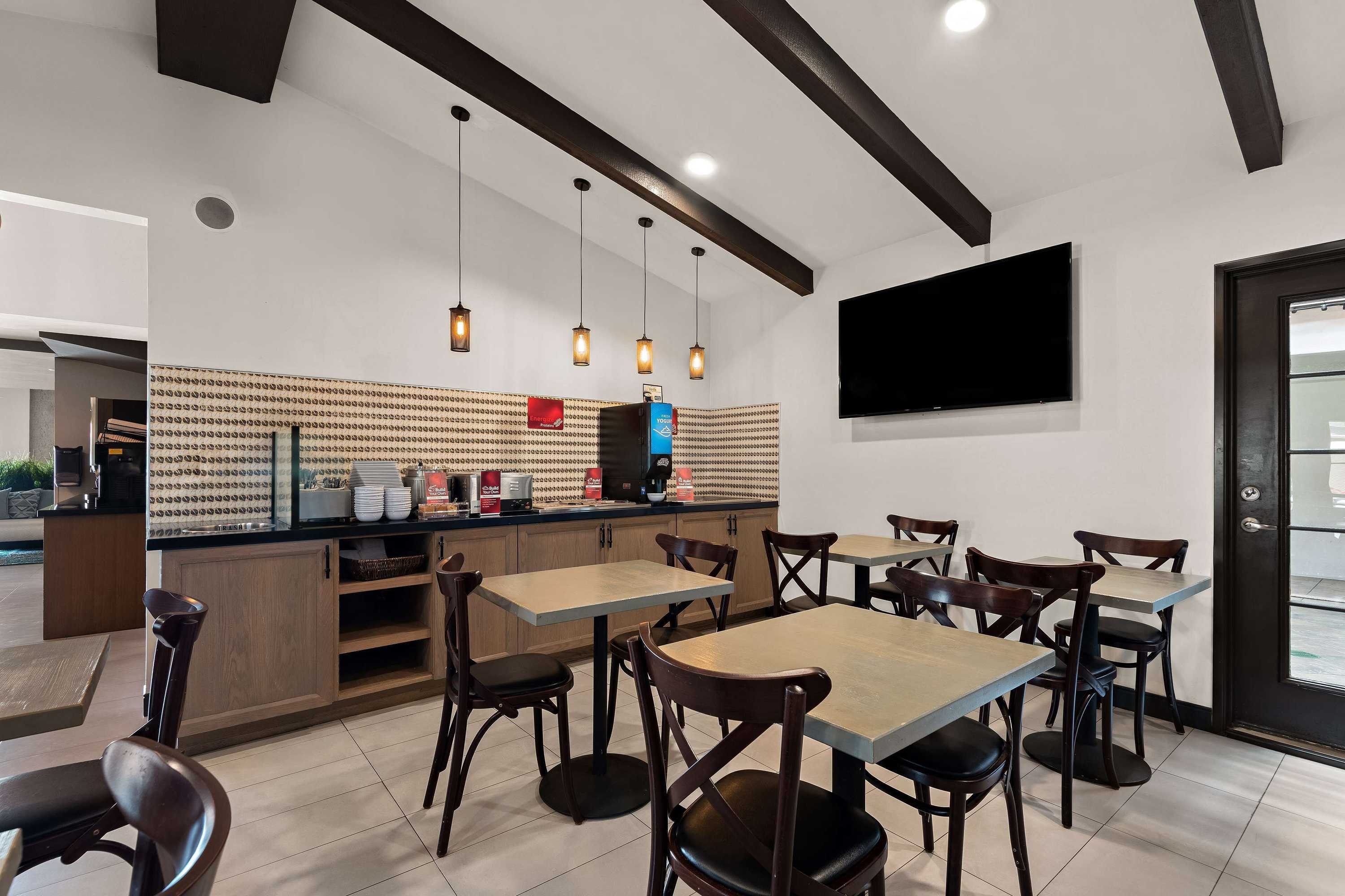 Gift card for Best Western Plus Manhattan Beach Hotel Gift card for Best Western Plus Manhattan Beach Hotel