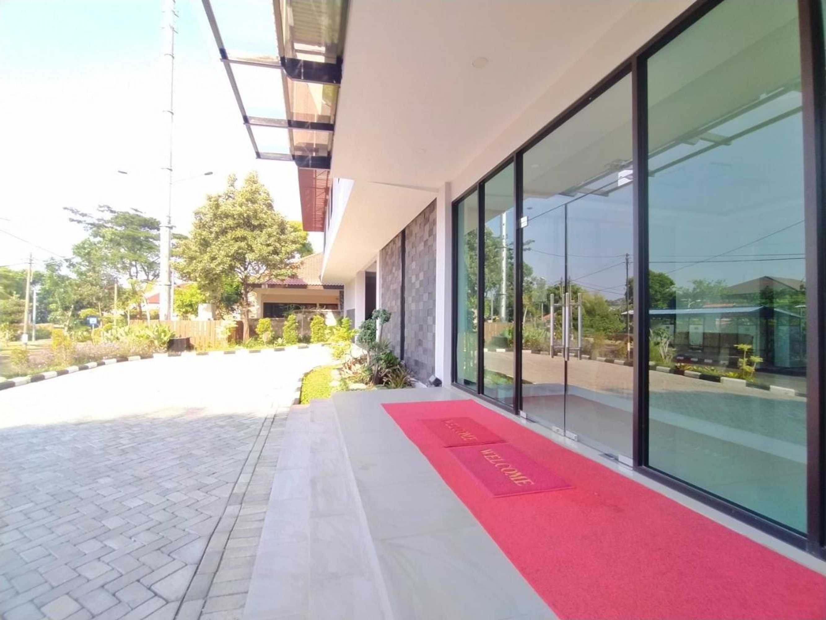 Gift card for Urbanview Wisma Wirasatya Akpol Semarang by Reddoorz Gift card for Urbanview Wisma Wirasatya Akpol Semarang by Reddoorz