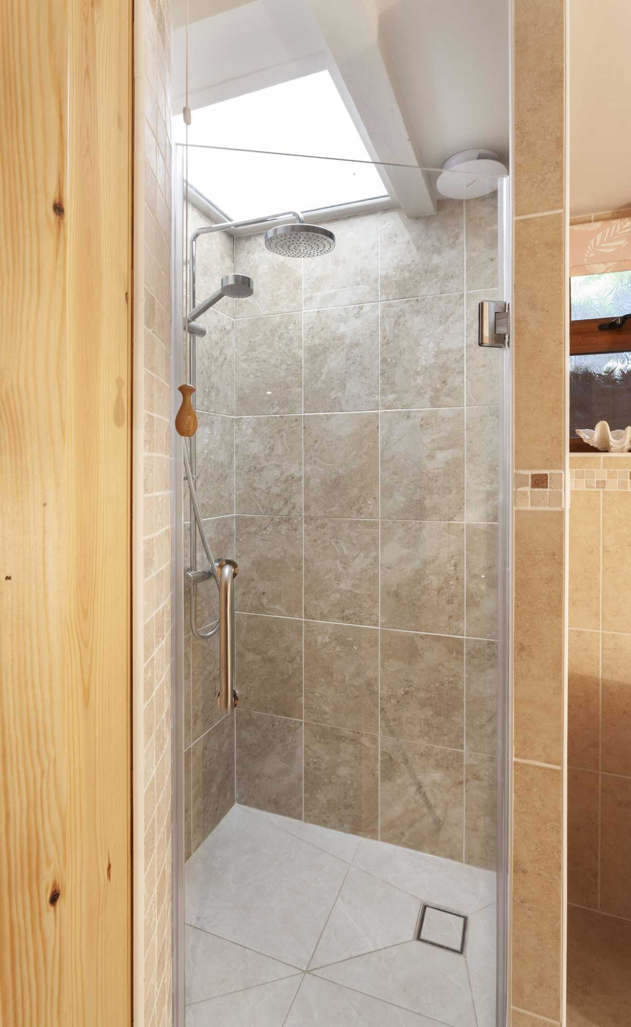 Gift card for Porthole Log Cabin