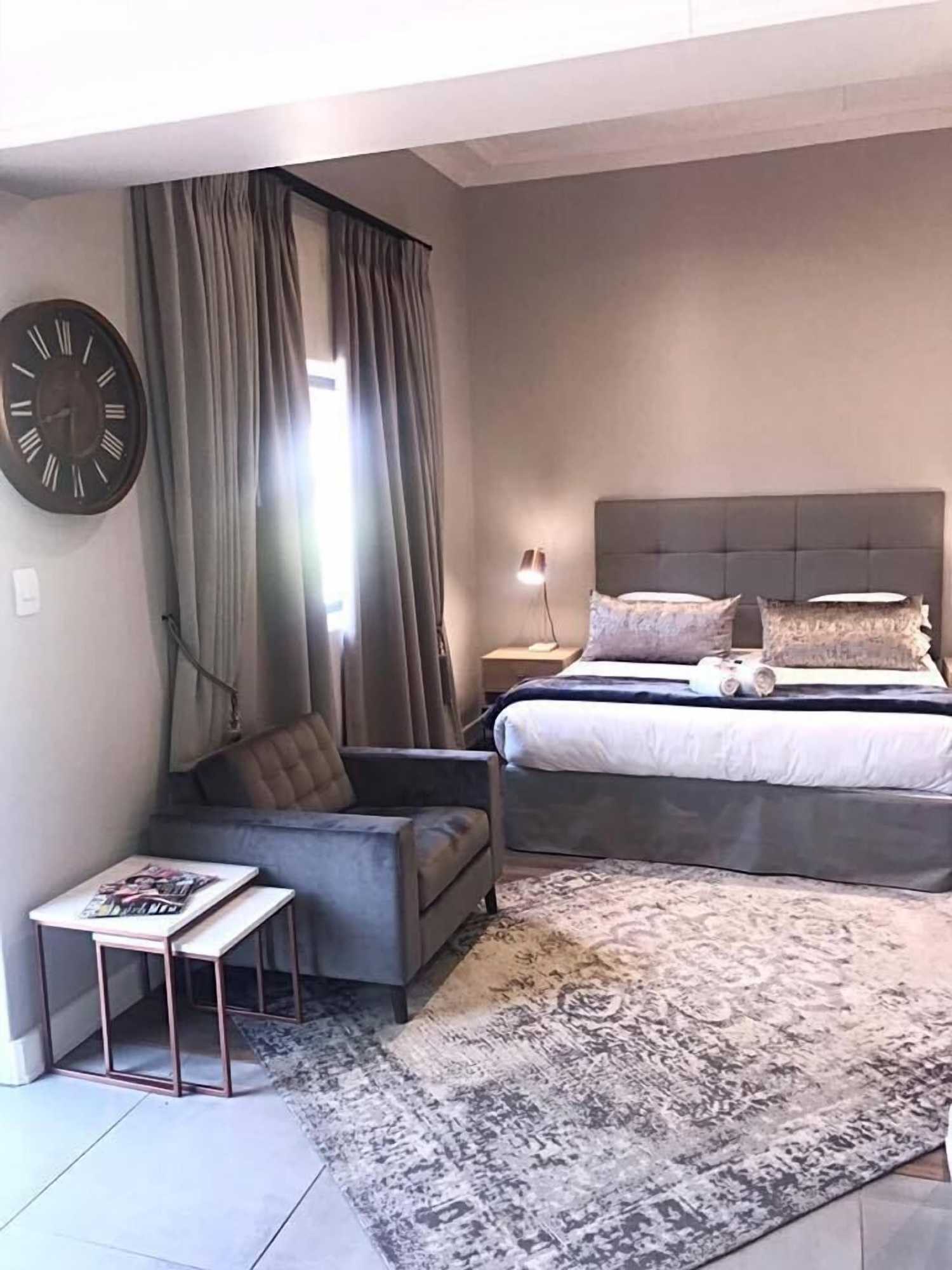 Gift card for 30 on Whites Guesthouse Gift card for 30 on Whites Guesthouse