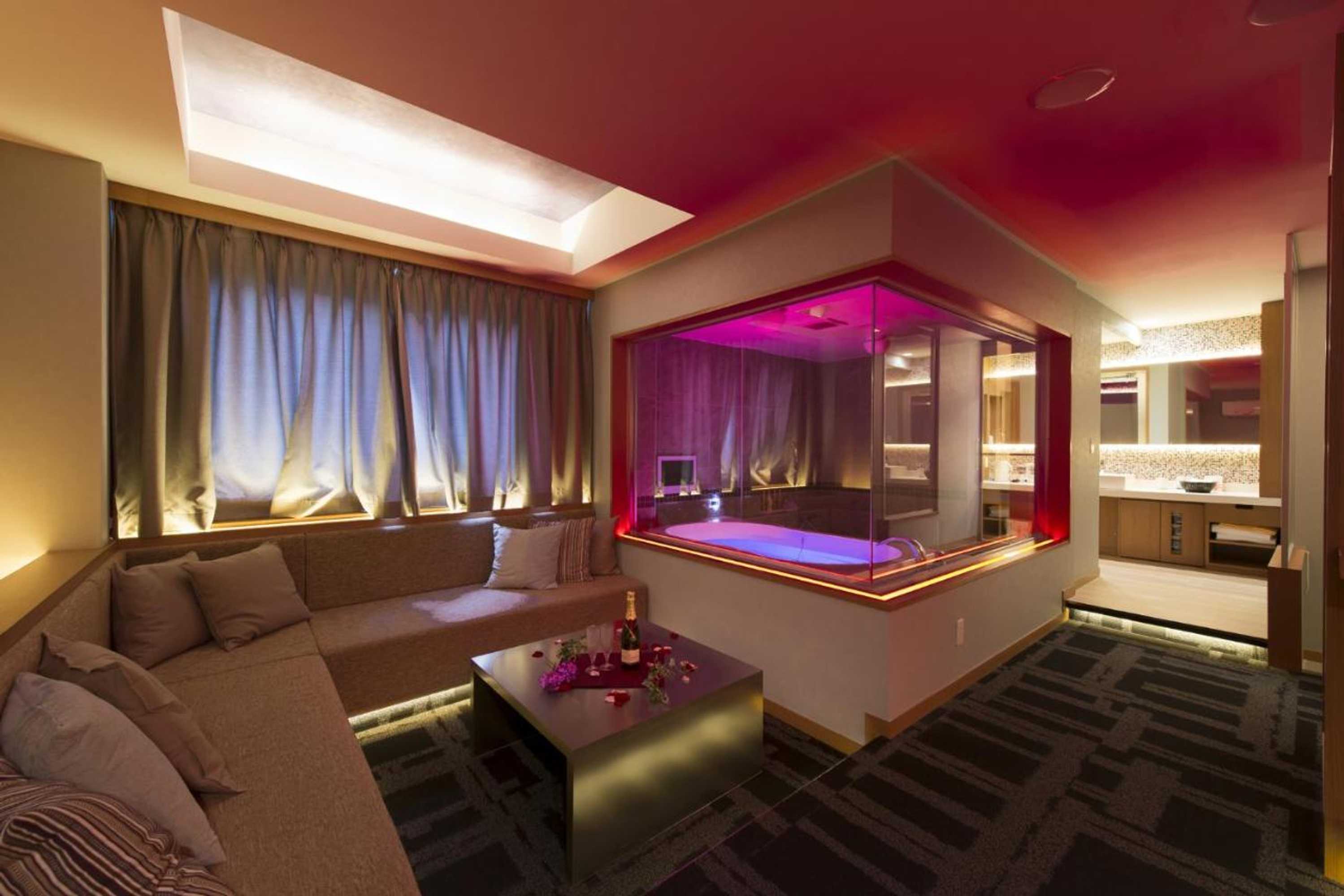 Gift card for Hotel Chateau Briant (adult Only)