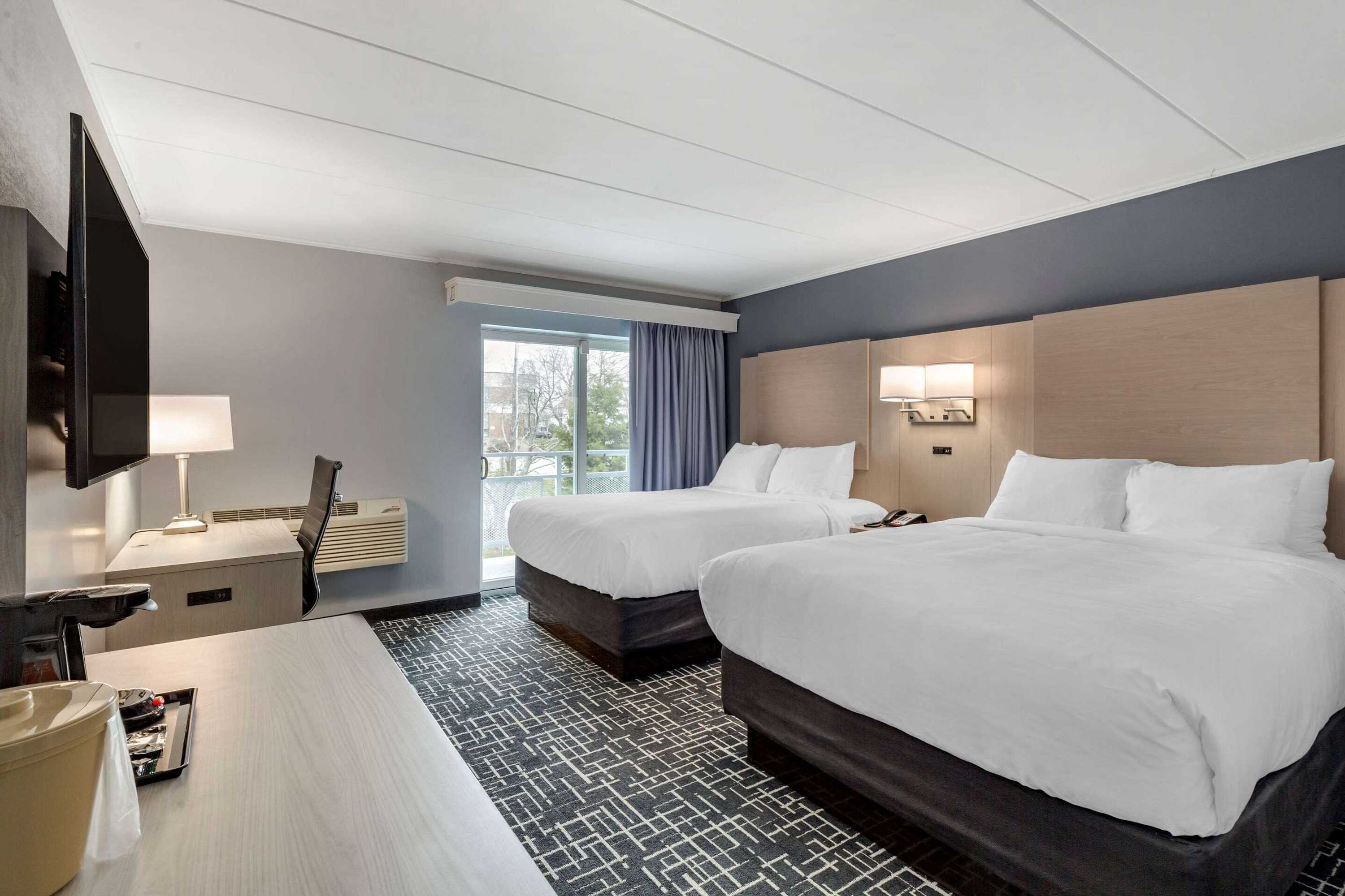 Gift card for Comfort Inn Hyannis - Cape Cod Gift card for Comfort Inn Hyannis - Cape Cod