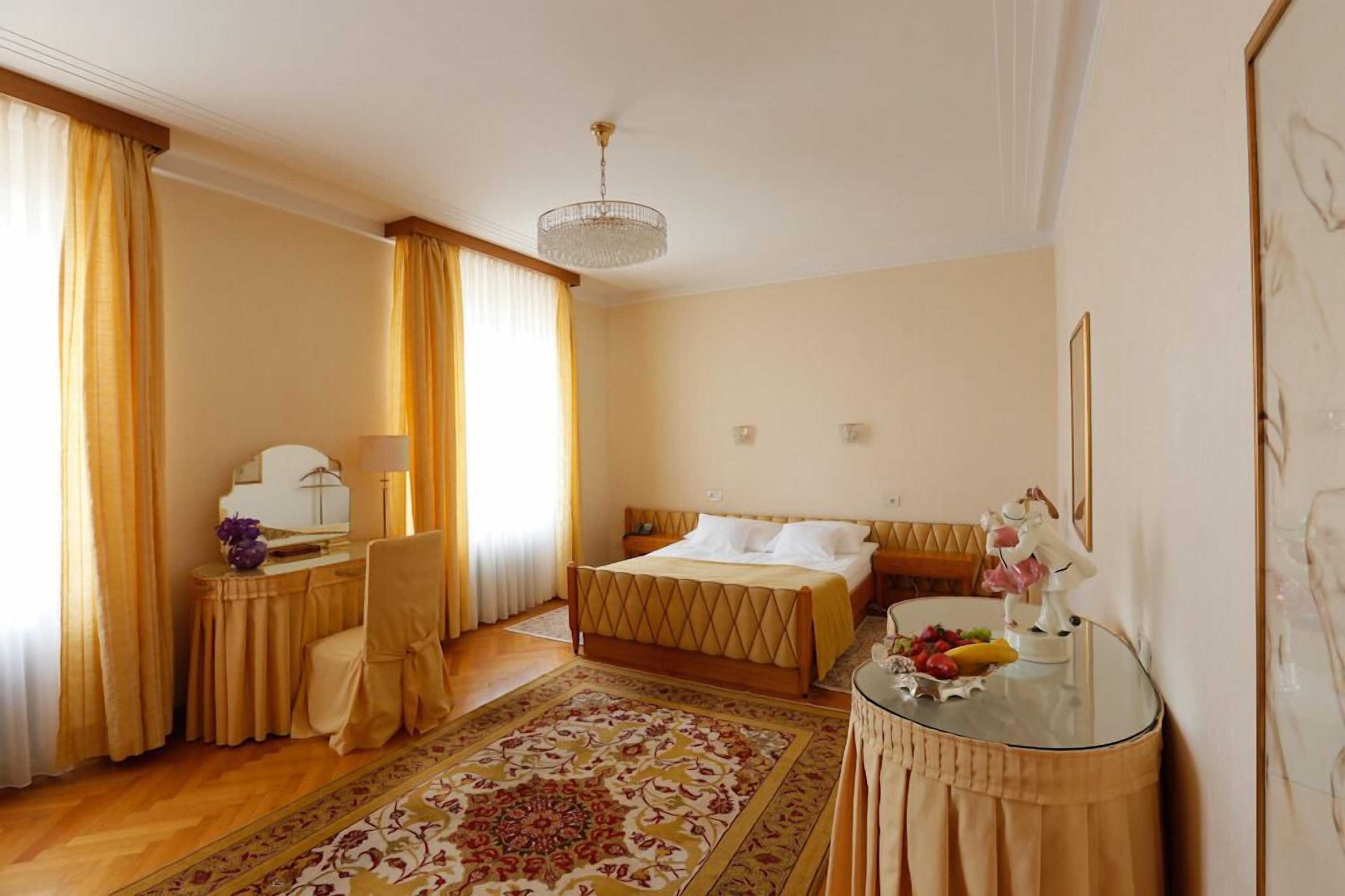 Gift card for Hotel Vila Bled Gift card for Hotel Vila Bled