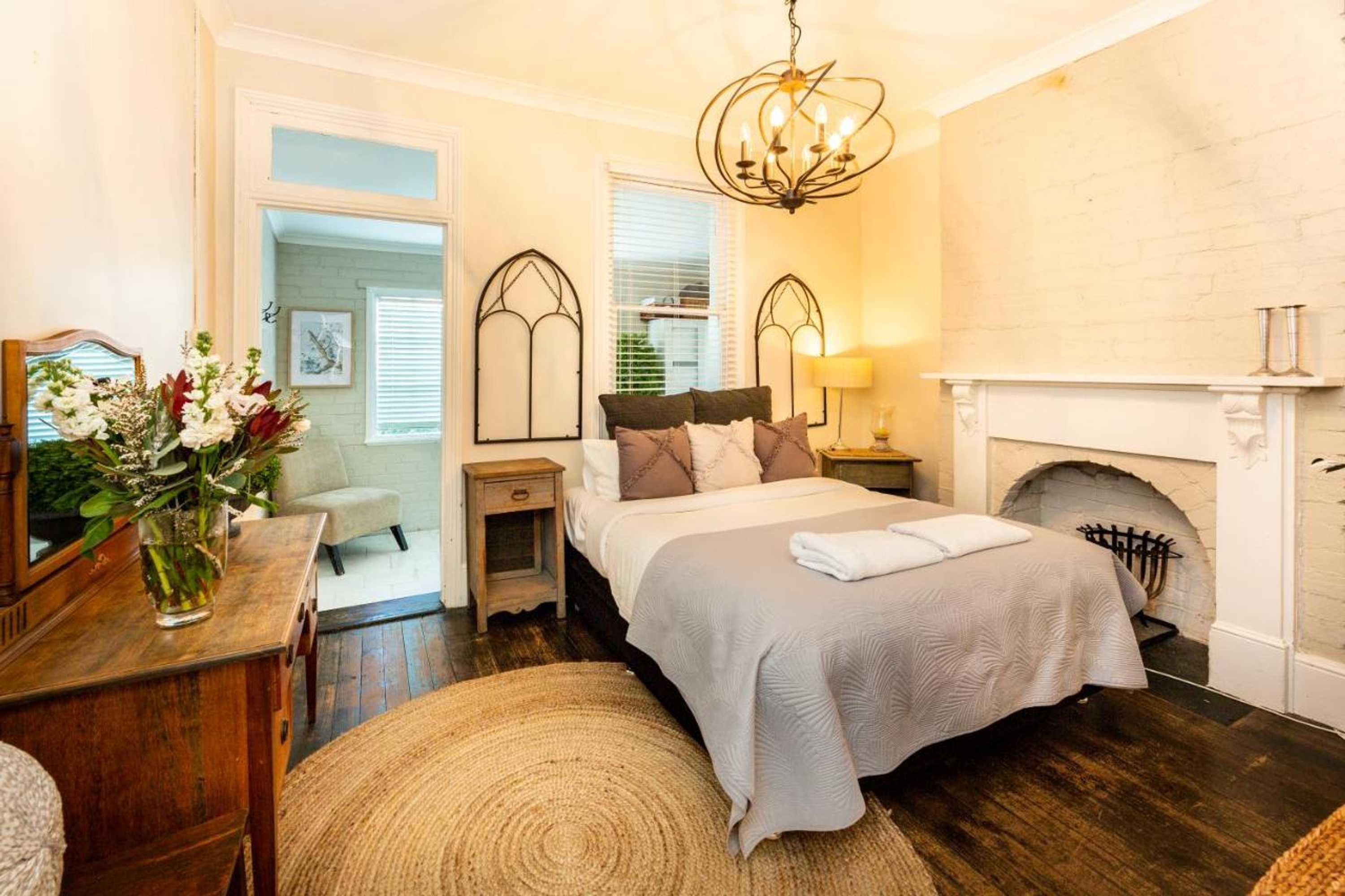 Gift card for The Edward Townhouse 155 - Steps to Town