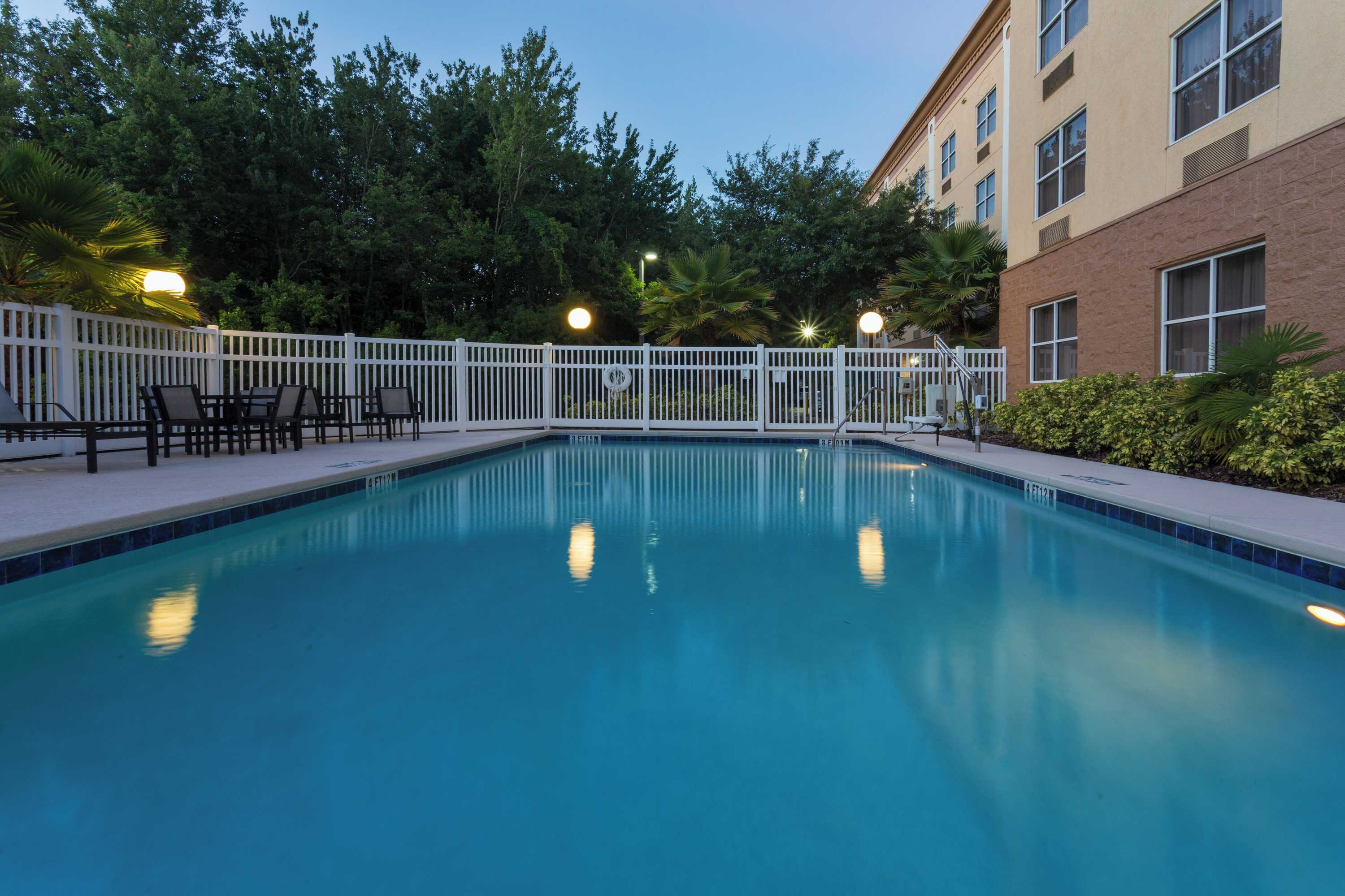 Gift card for Holiday Inn Express Suites Plant City by Ihg Gift card for Holiday Inn Express Suites Plant City by Ihg