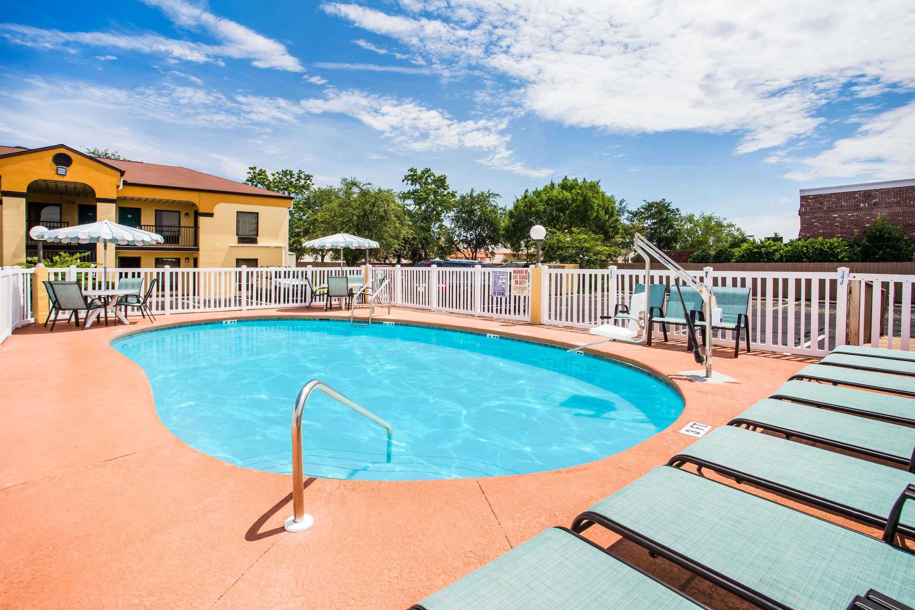 Gift card for Howard Johnson by Wyndham Panama City Gift card for Howard Johnson by Wyndham Panama City