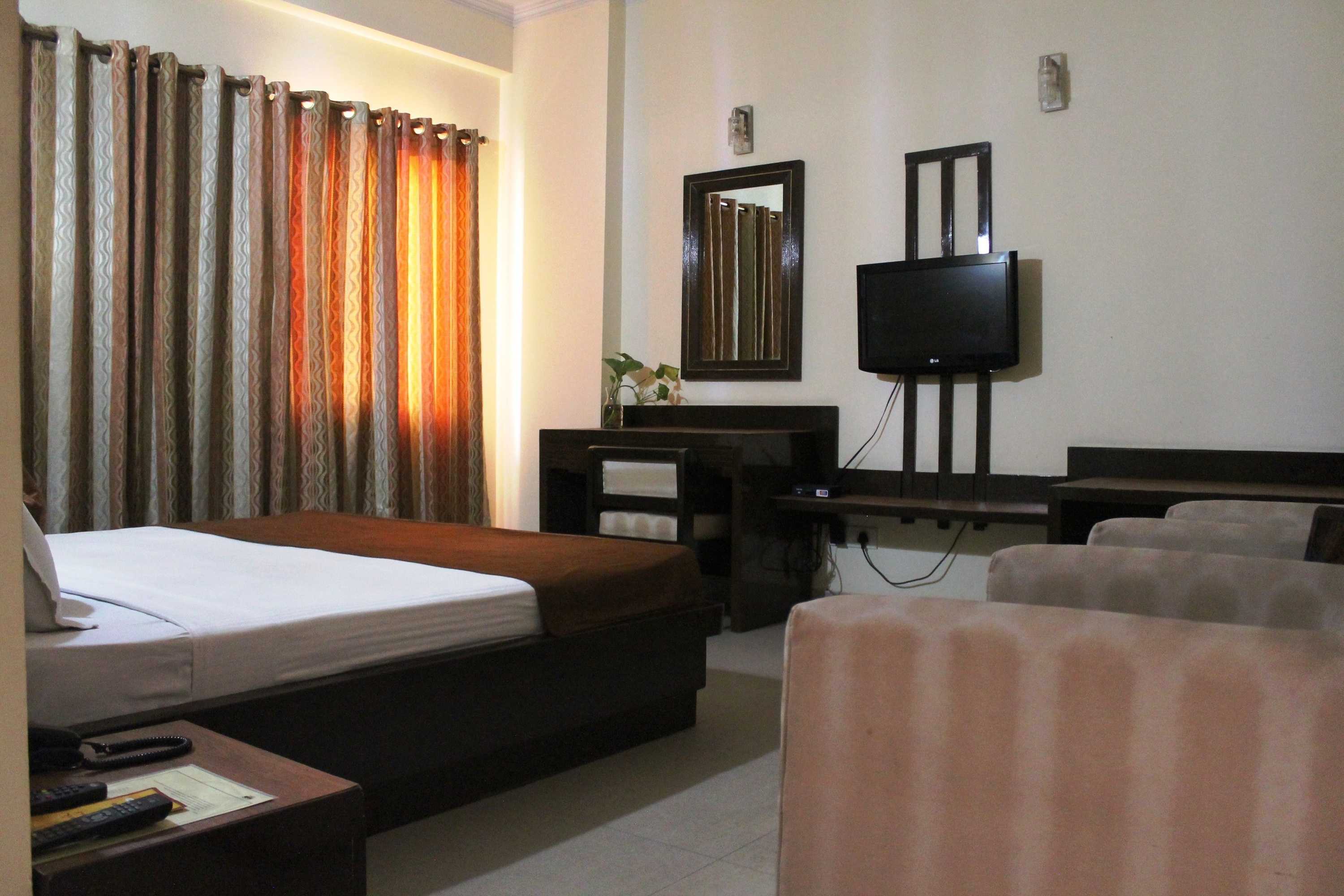 Gift card for Hotel Maiden Residency Gift card for Hotel Maiden Residency
