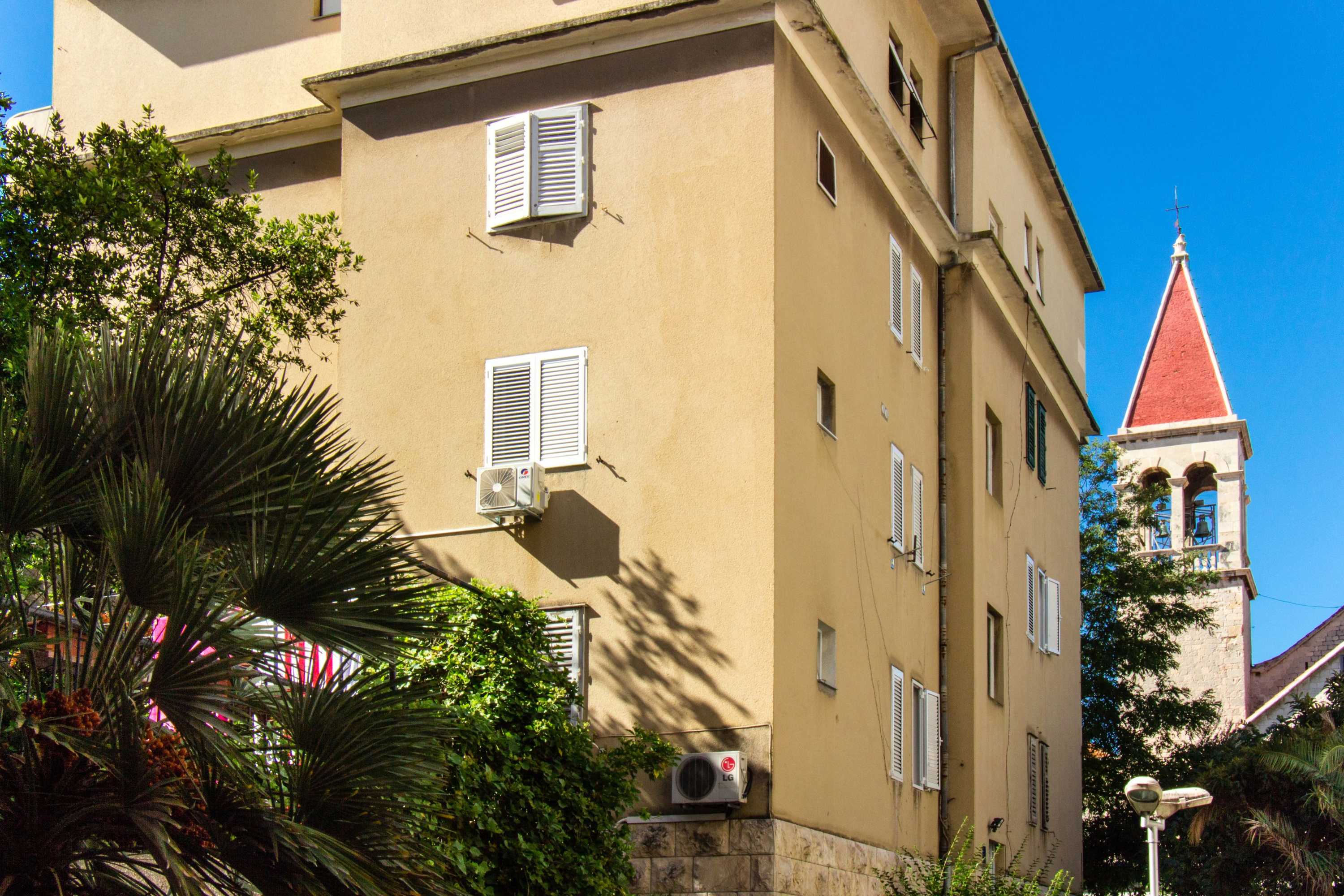 Gift card for Lugo Apartments