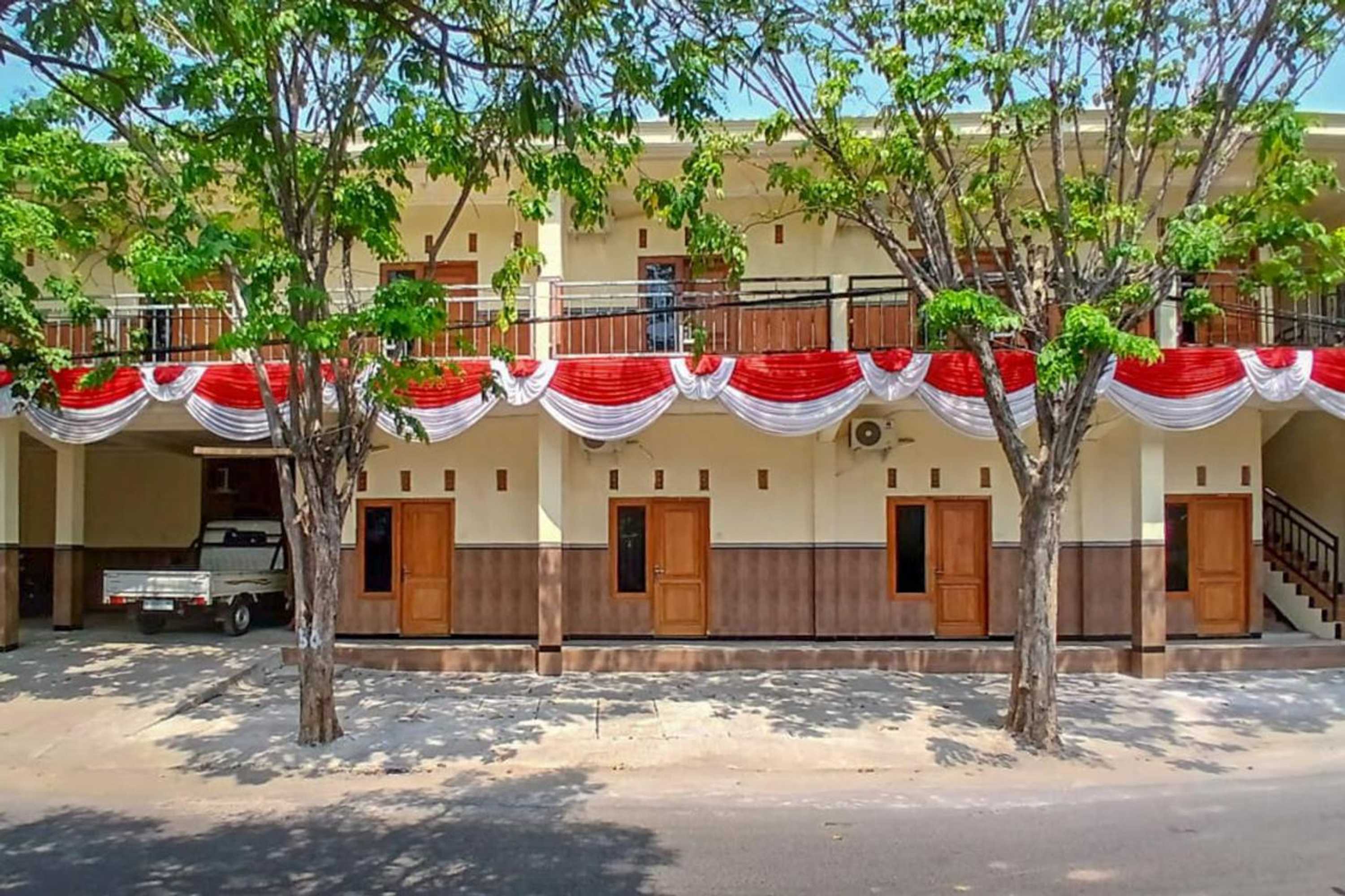 Gift card for Reddoorz at Dien Homestay Syariah Alun-Alun Pasuruan