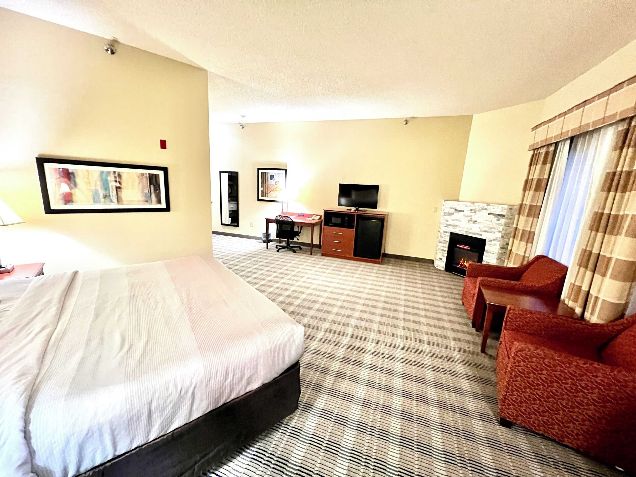 Gift card for Quality Inn & Suites East Troy I-43