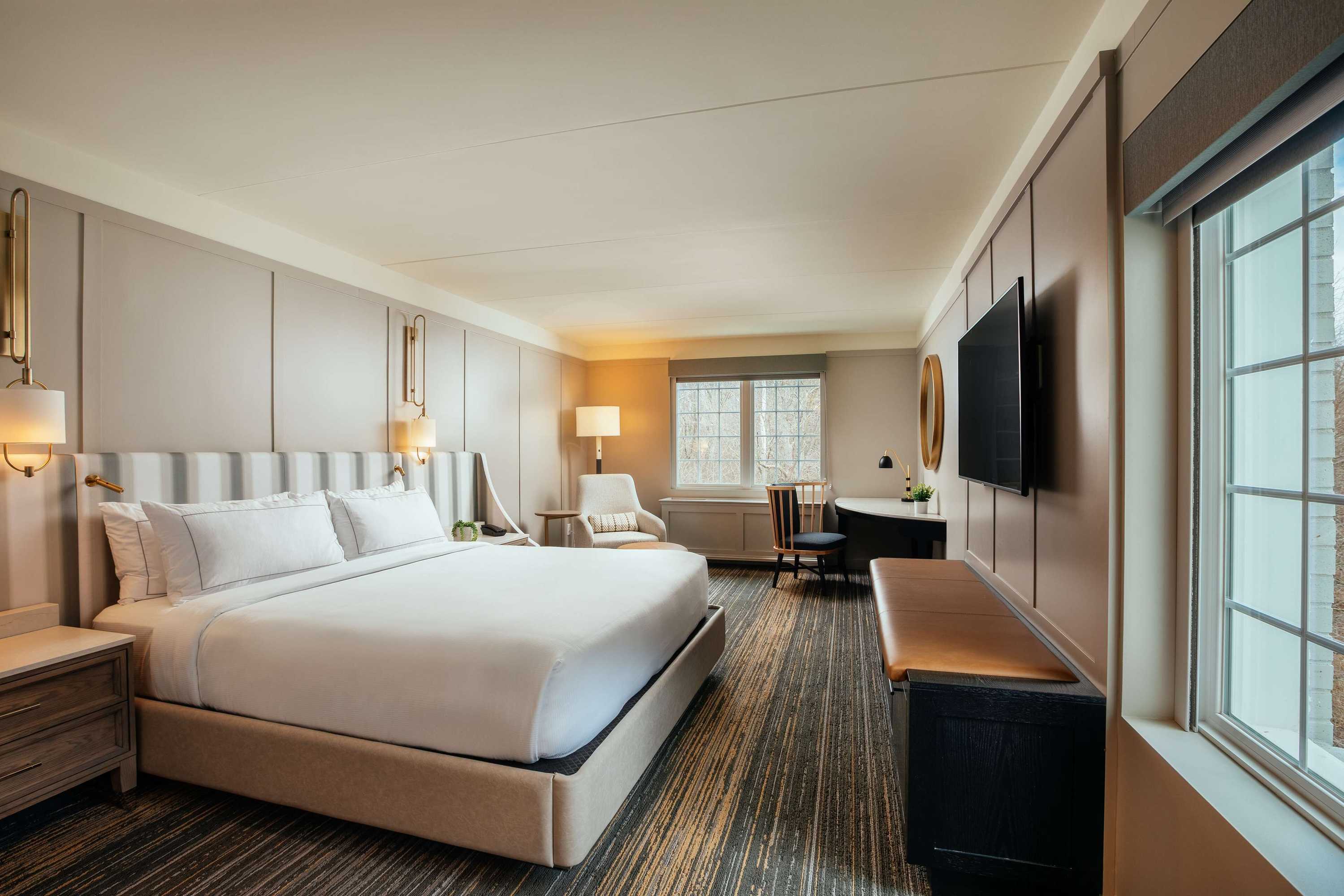 Gift card for Somerset Hills Hotel, Tapestry Collection by Hilton Gift card for Somerset Hills Hotel, Tapestry Collection by Hilton