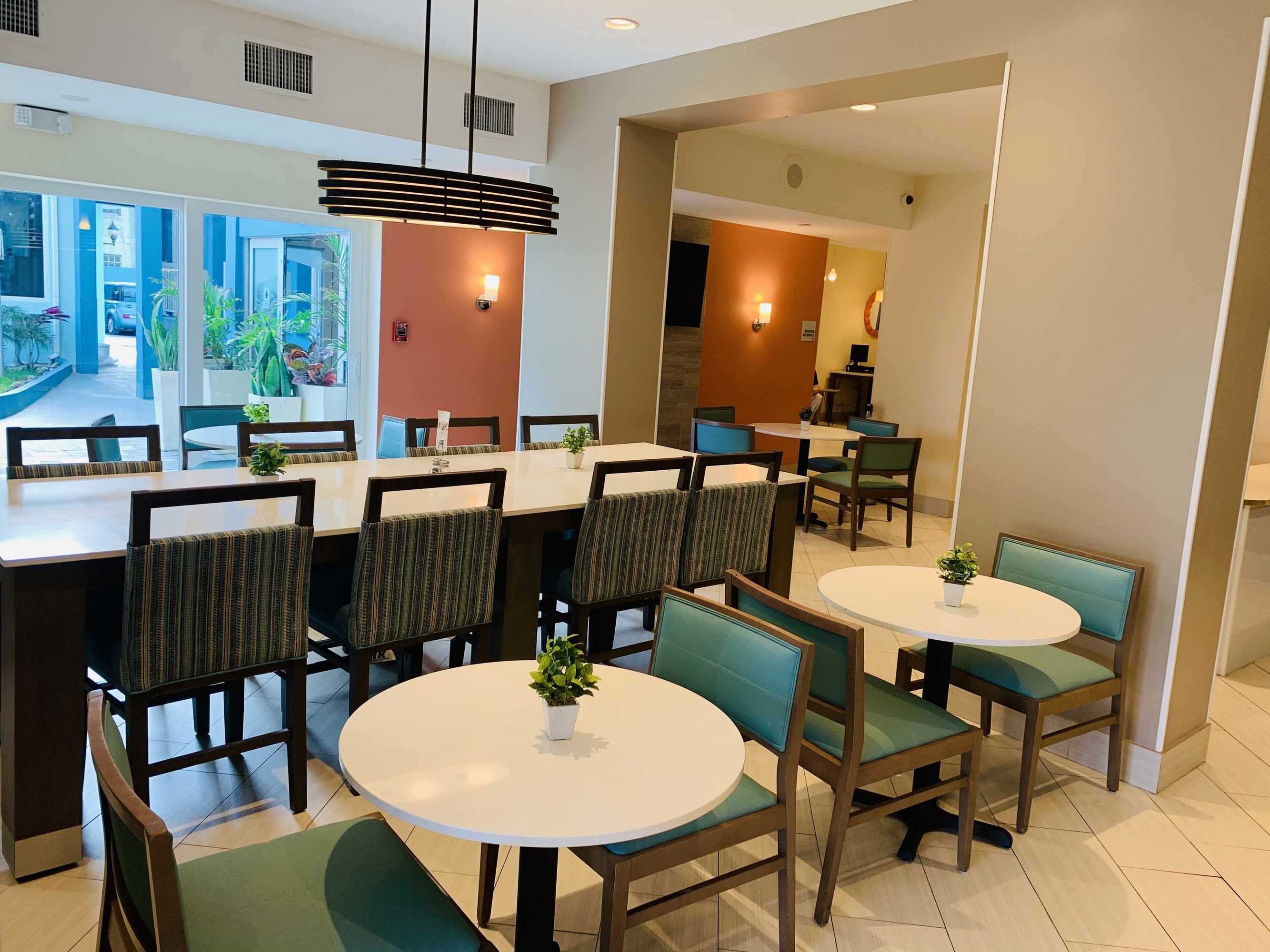 Gift card for Holiday Inn Express & Suites Nassau by Ihg Gift card for Holiday Inn Express & Suites Nassau by Ihg
