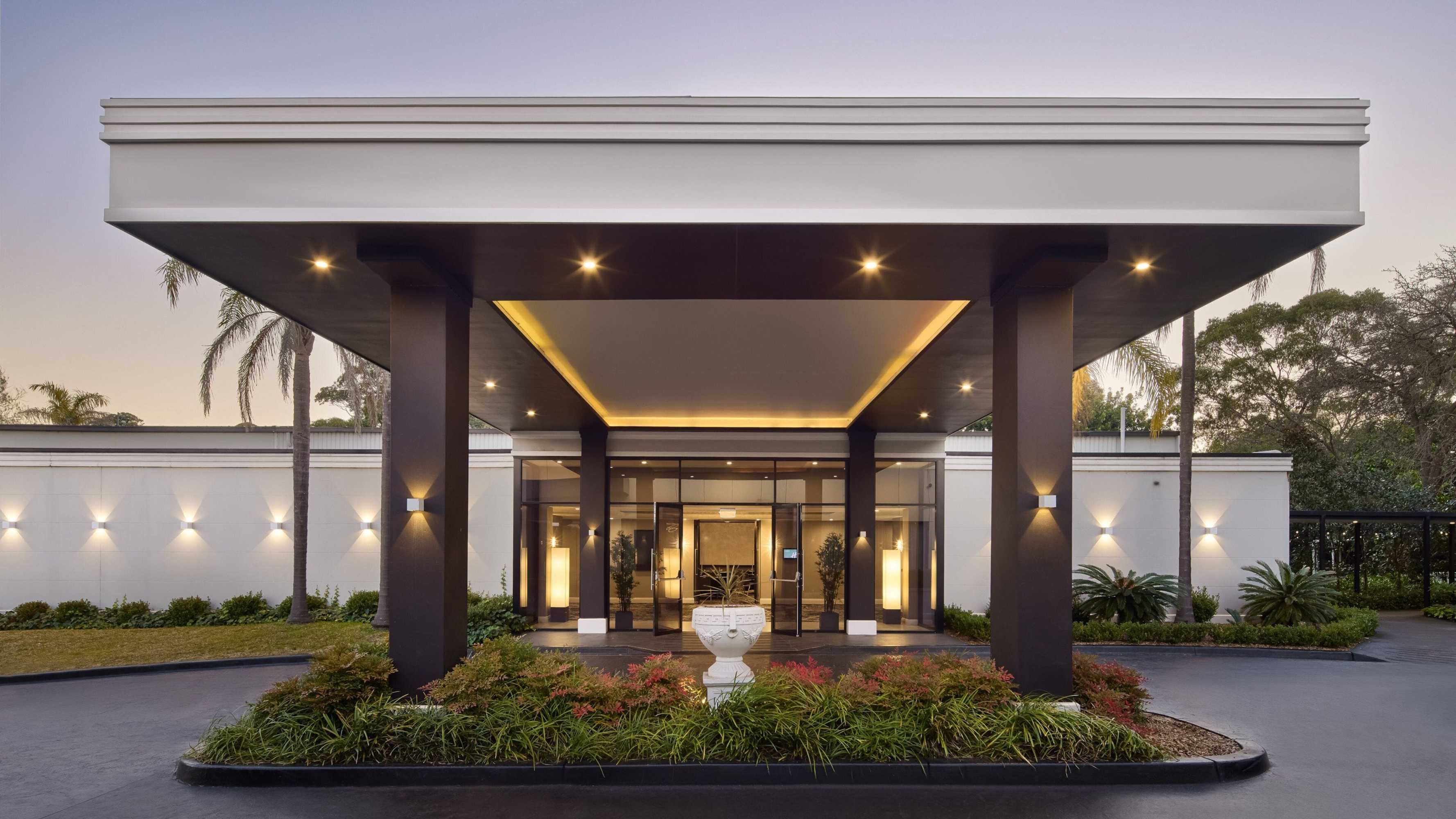 Gift card for Holiday Inn Warwick Farm by Ihg Gift card for Holiday Inn Warwick Farm by Ihg