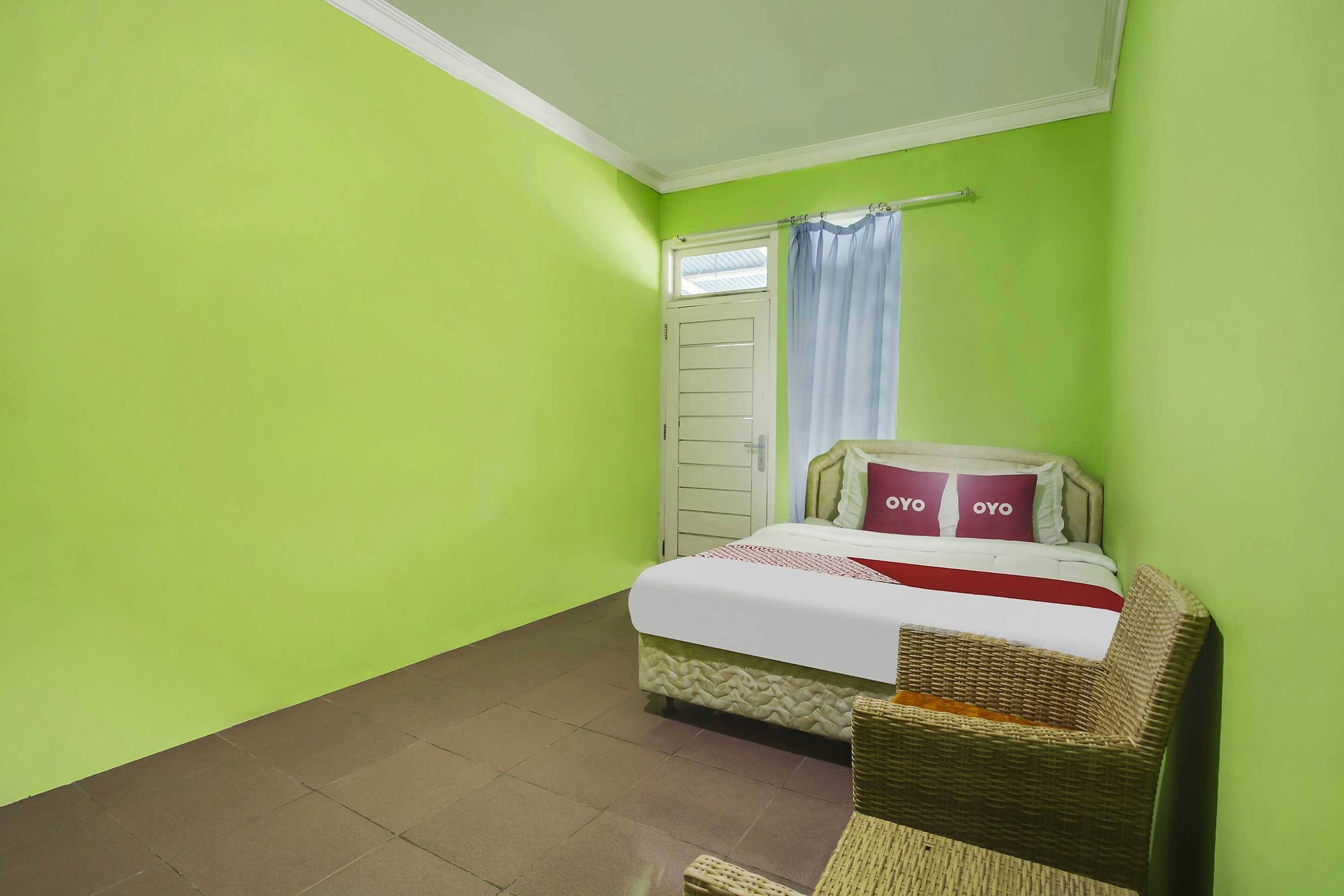 Gift card for Oyo 91005 Cottage Putra Mutun Beach Gift card for Oyo 91005 Cottage Putra Mutun Beach