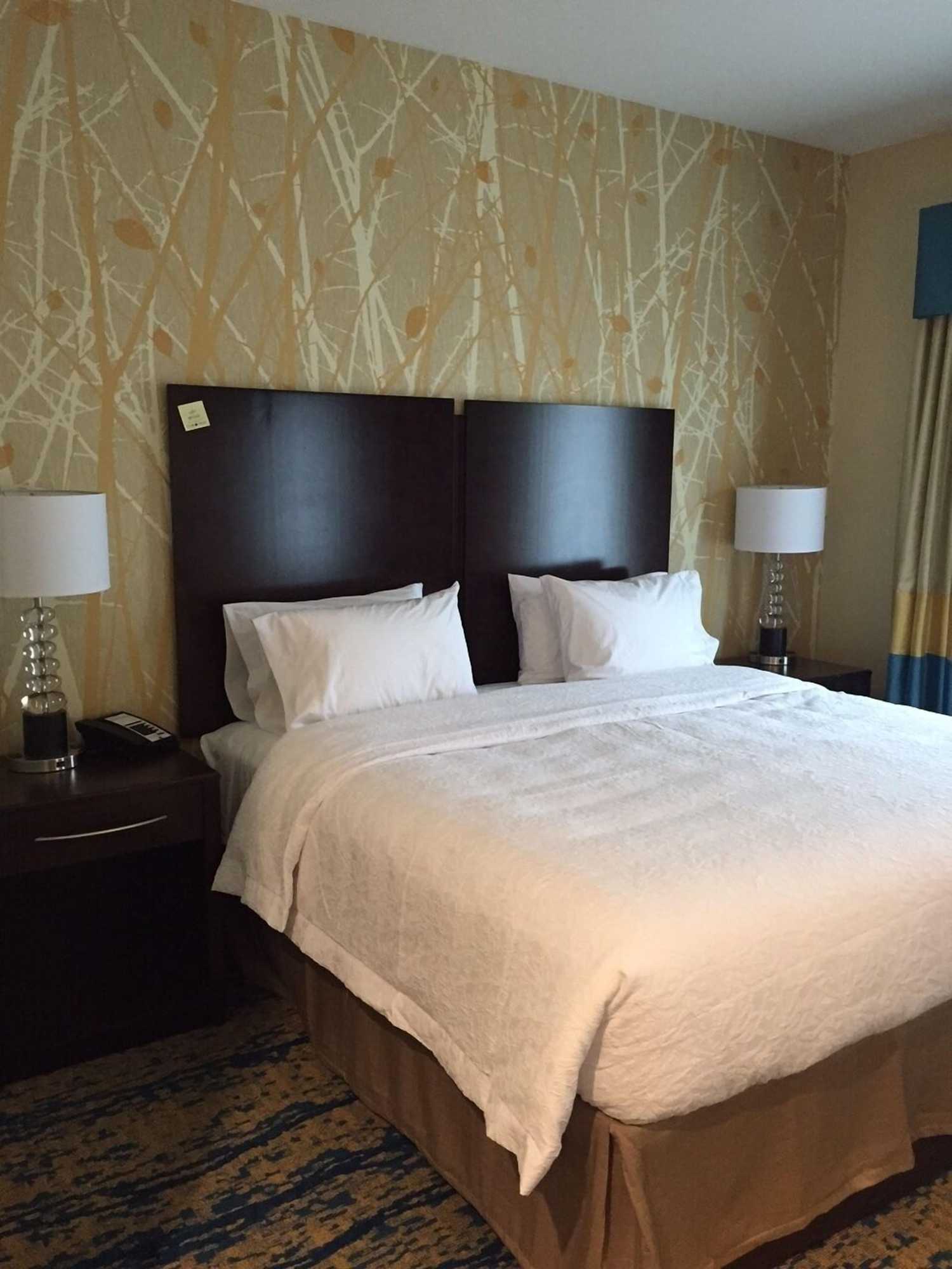 Gift card for Hampton Inn & Suites Stroudsburg Pocono Mountains Gift card for Hampton Inn & Suites Stroudsburg Pocono Mountains