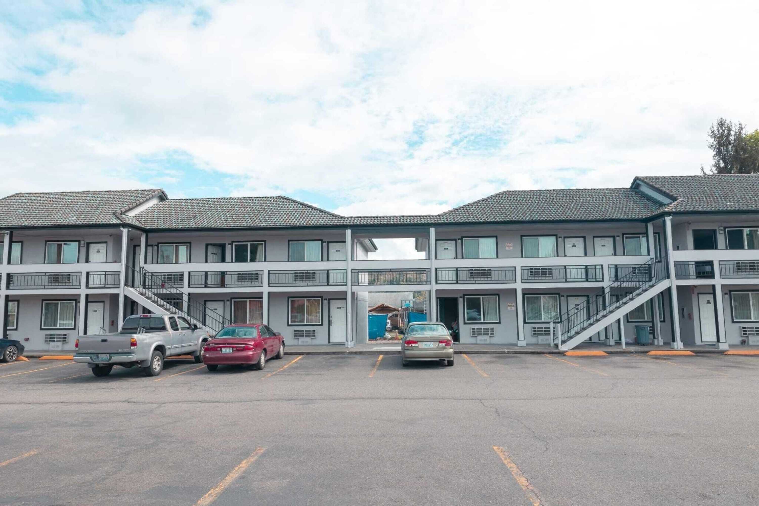 Gift card for Sumner Motor Inn