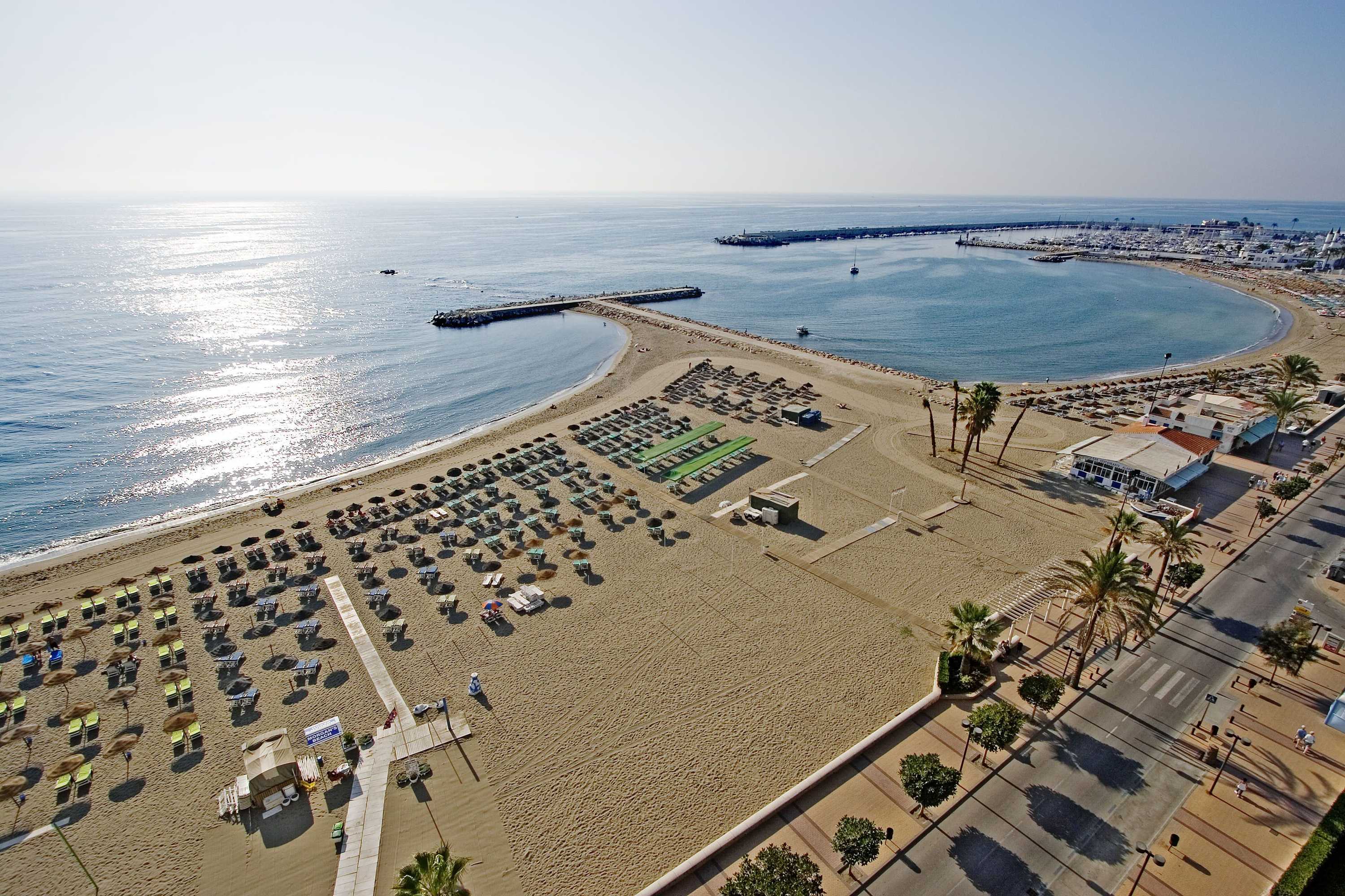 Gift card for Aparthotel Pyr Fuengirola Gift card for Aparthotel Pyr Fuengirola