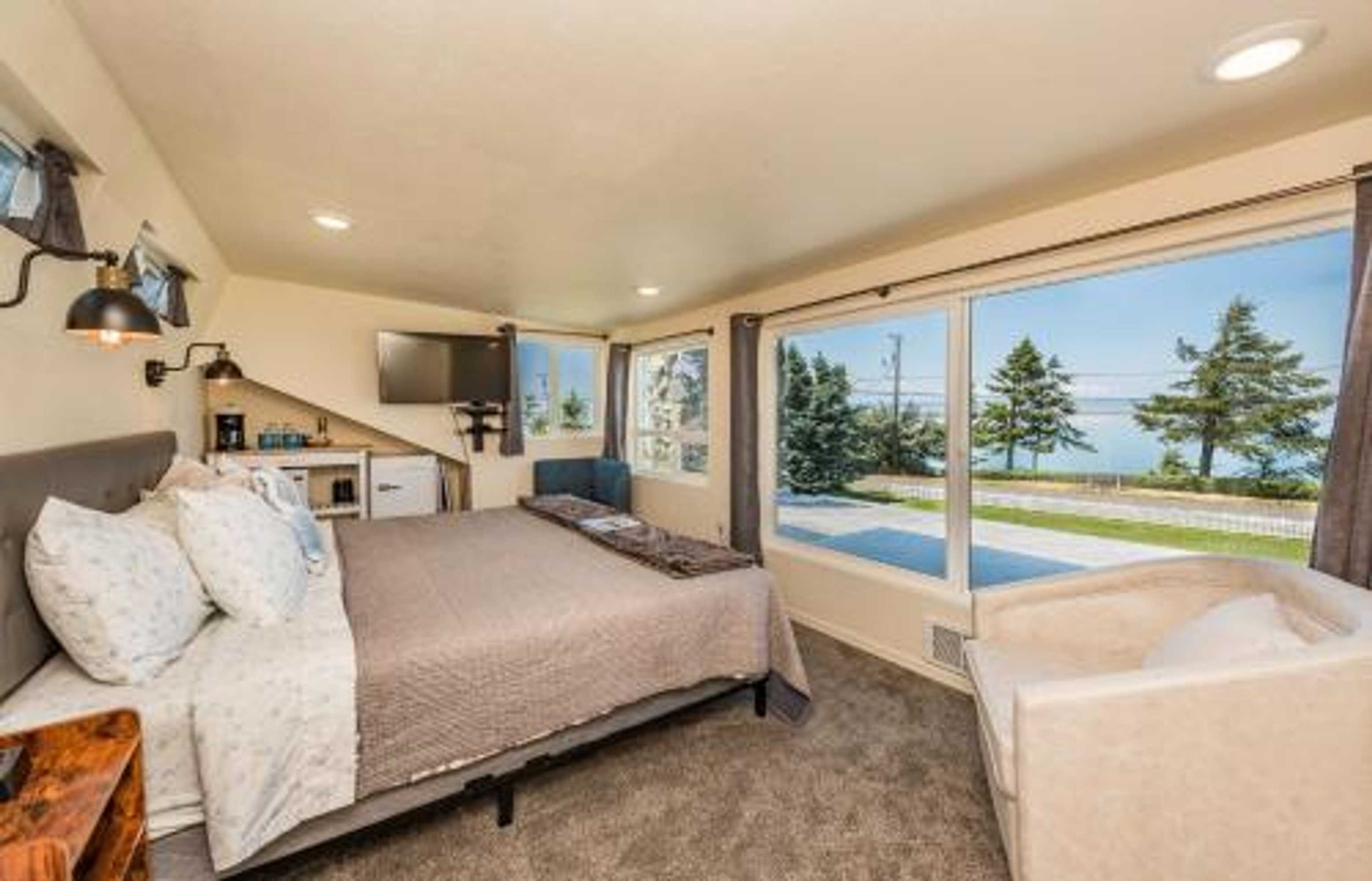 Gift card for Juan De Fuca Cottages And Suites Gift card for Juan De Fuca Cottages And Suites