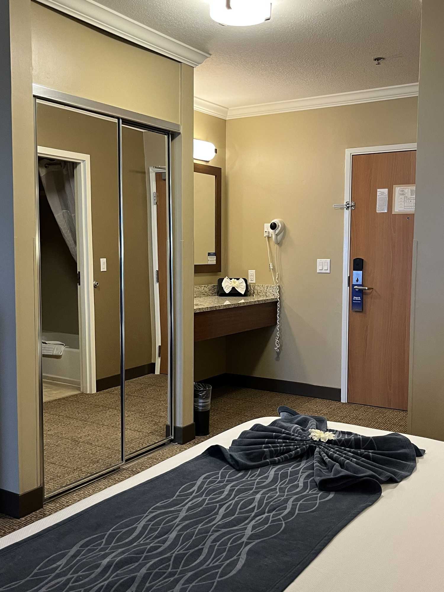 Gift card for Comfort Inn & Suites Ocean Shores Gift card for Comfort Inn & Suites Ocean Shores
