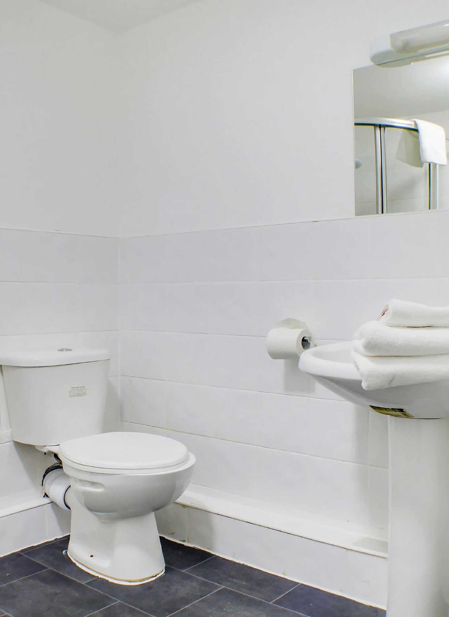 Gift card for Oyo Dayz Away Lodge